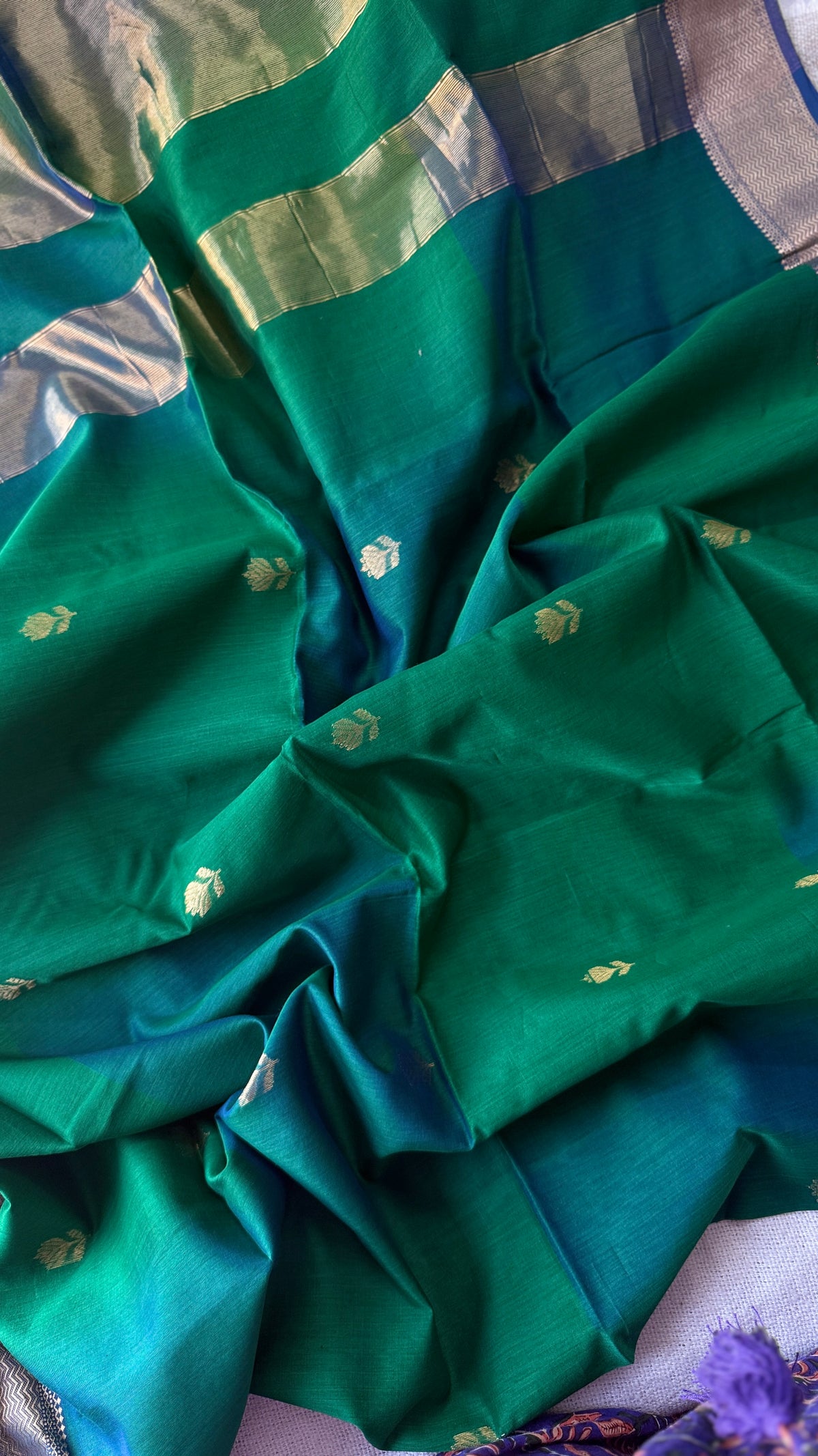Lotus Butta Maheshwari (Green) 🌸