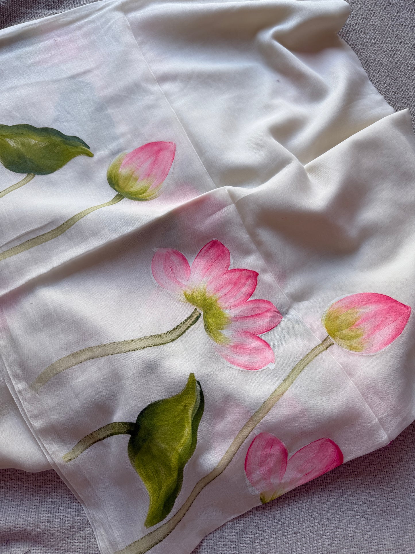 Lotus Handpainted White Mul Cotton Saree