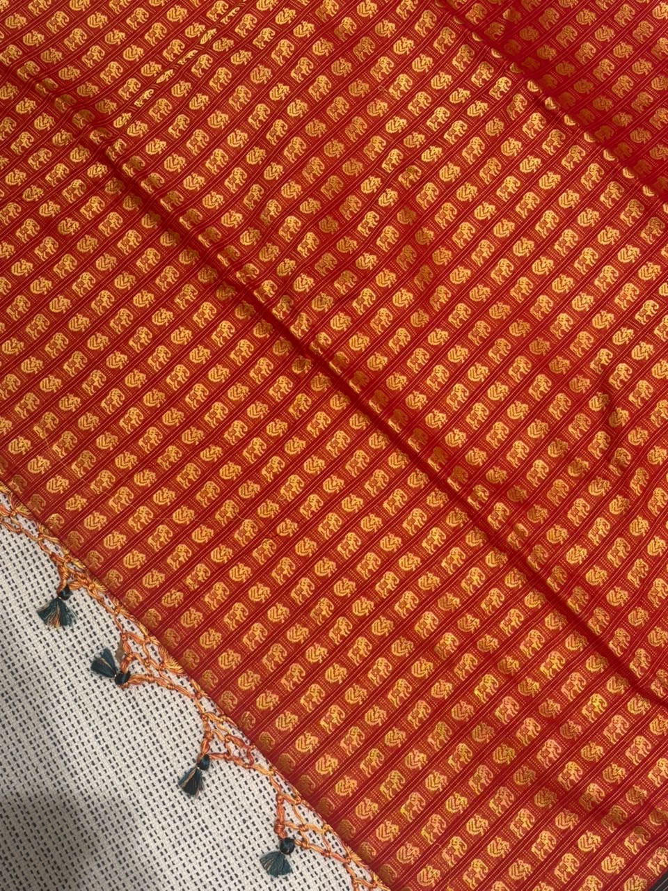HaatiMor Khunn Saree 🌸