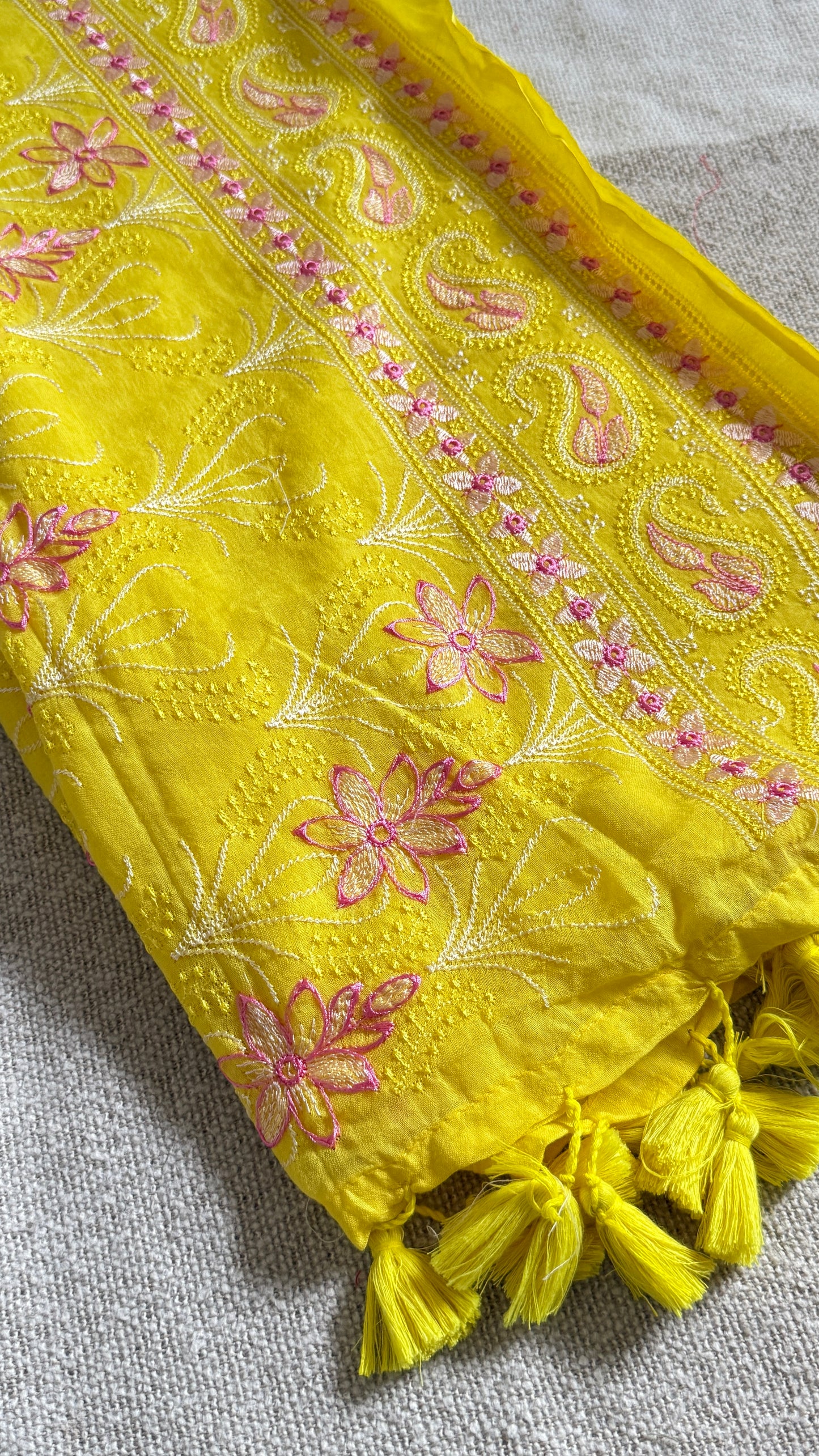 Nakshi (Nazaakat) 🌸 Yellow