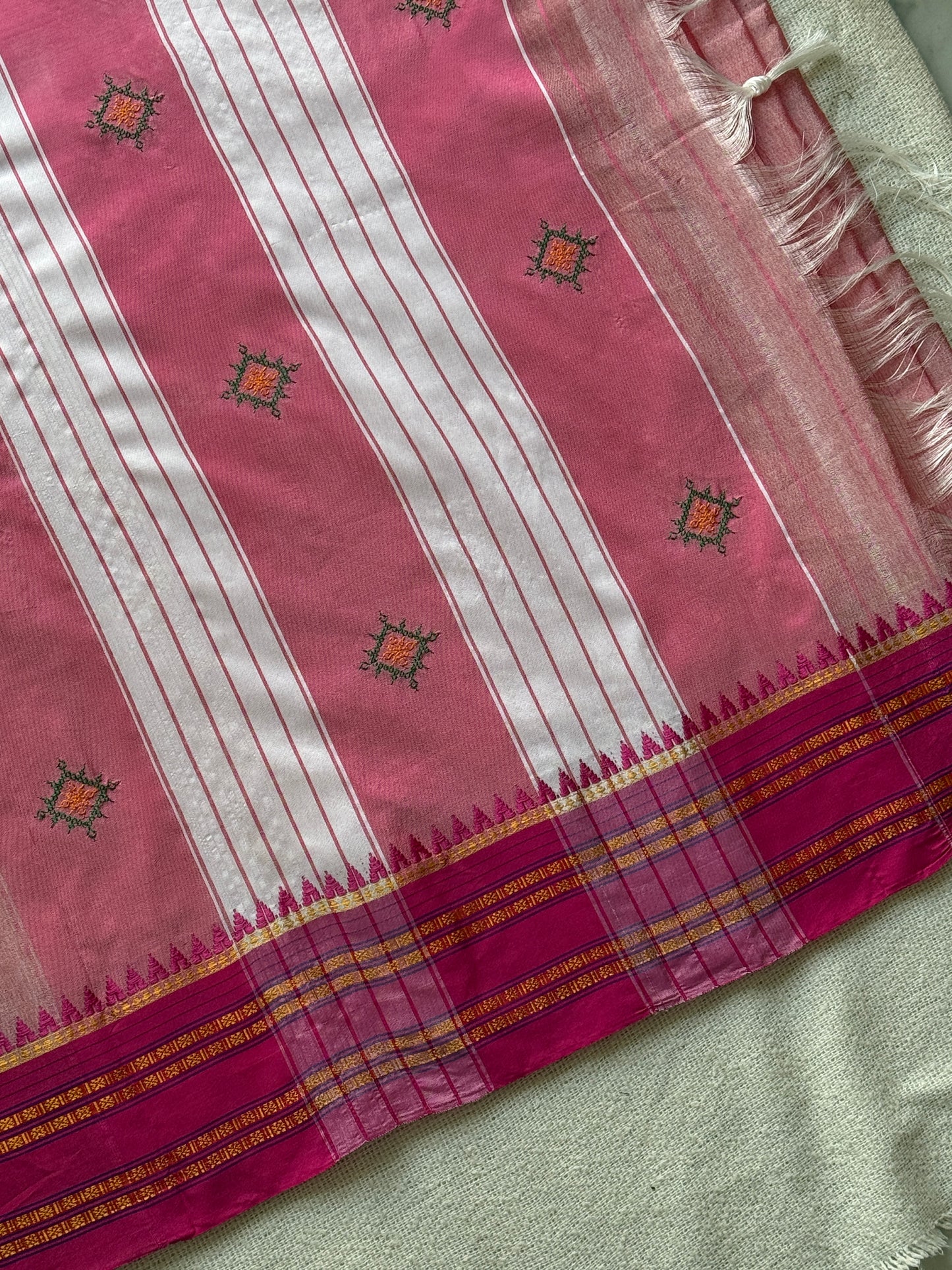 Narayanpeth Sadafuli Saree