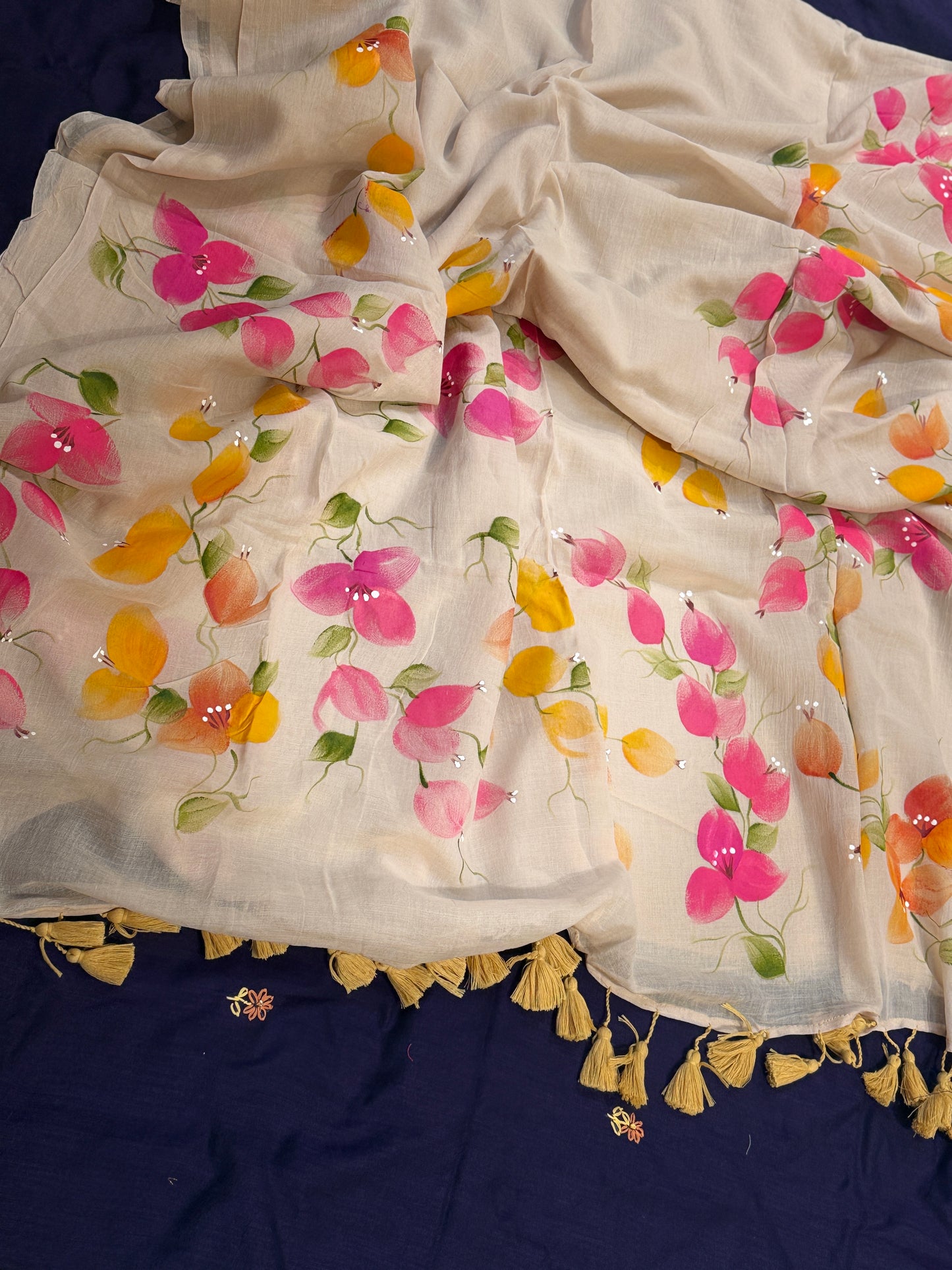 Bougainvillea (Beige) 🌸