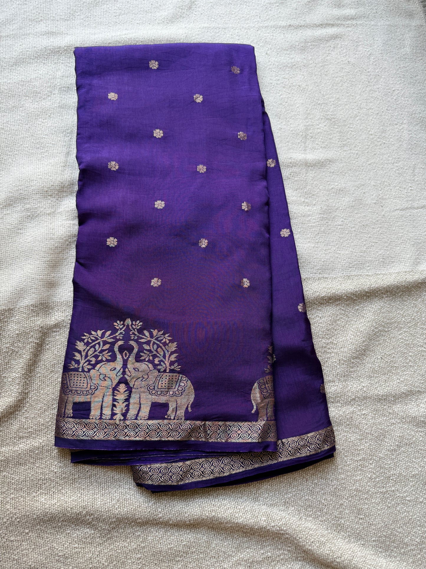 Purple Crepe silk Hati Border Saree