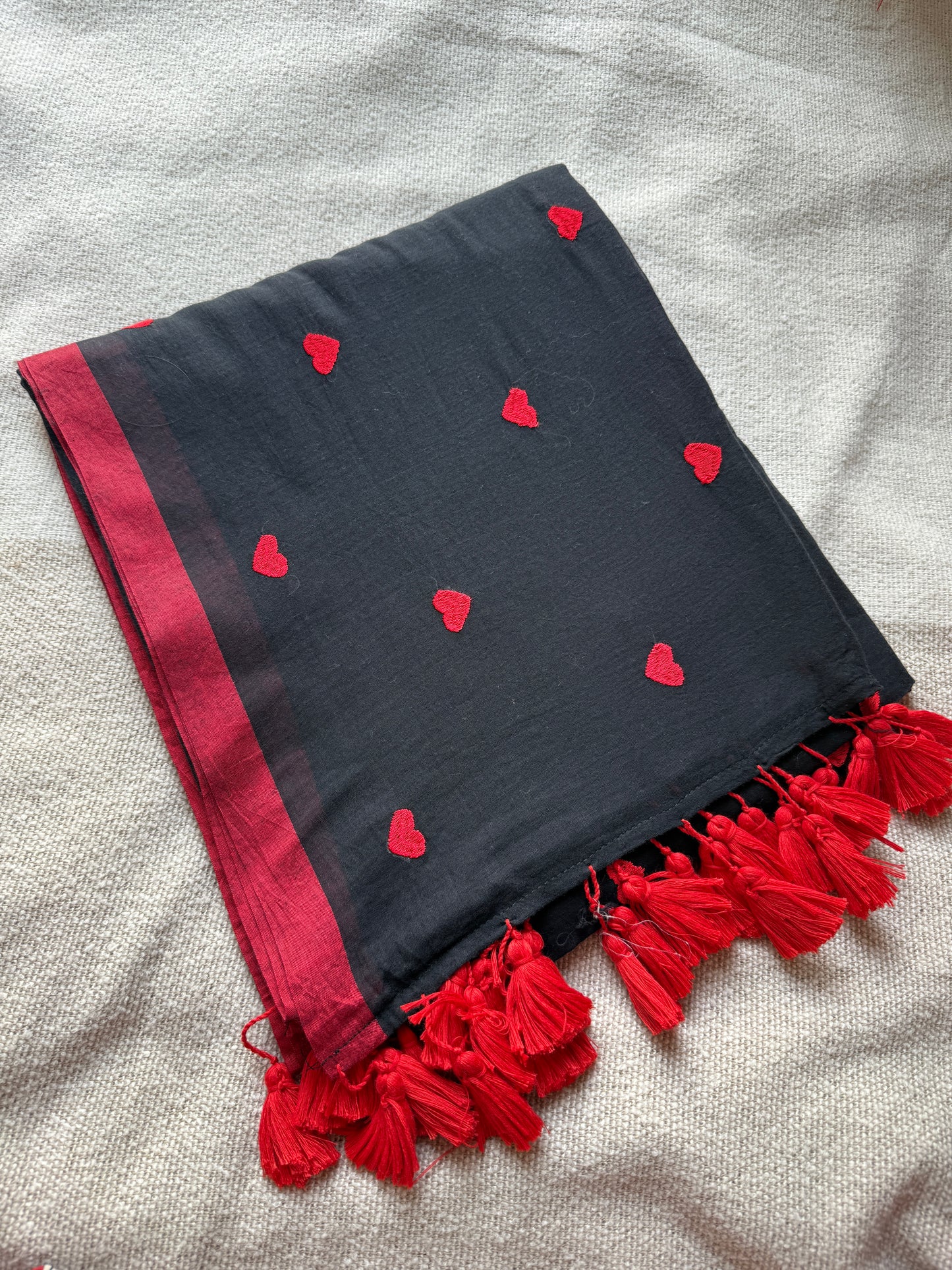 Red Heart Black Mul Cotton Saree