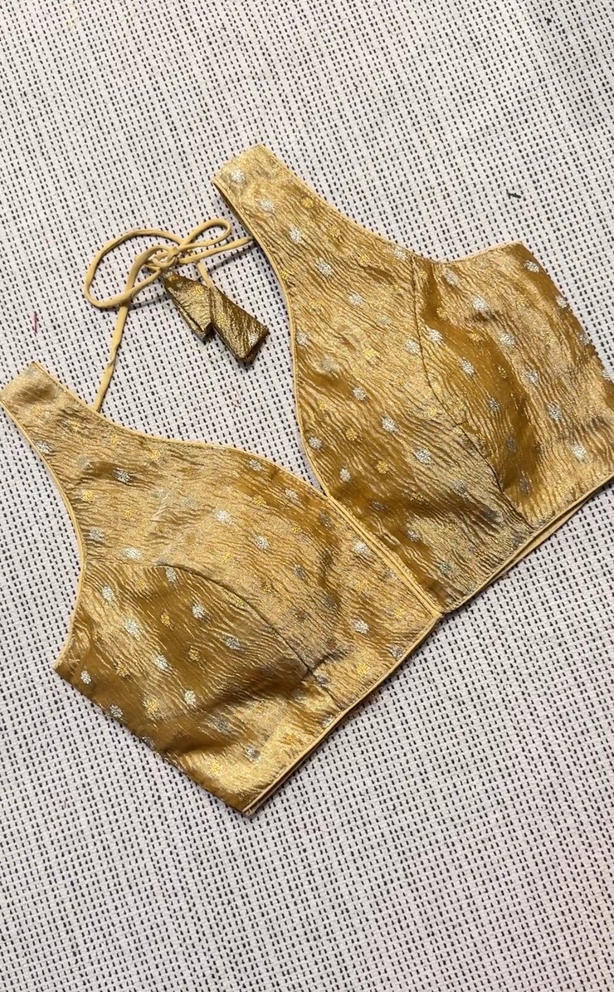 Metallic Gold 🌸