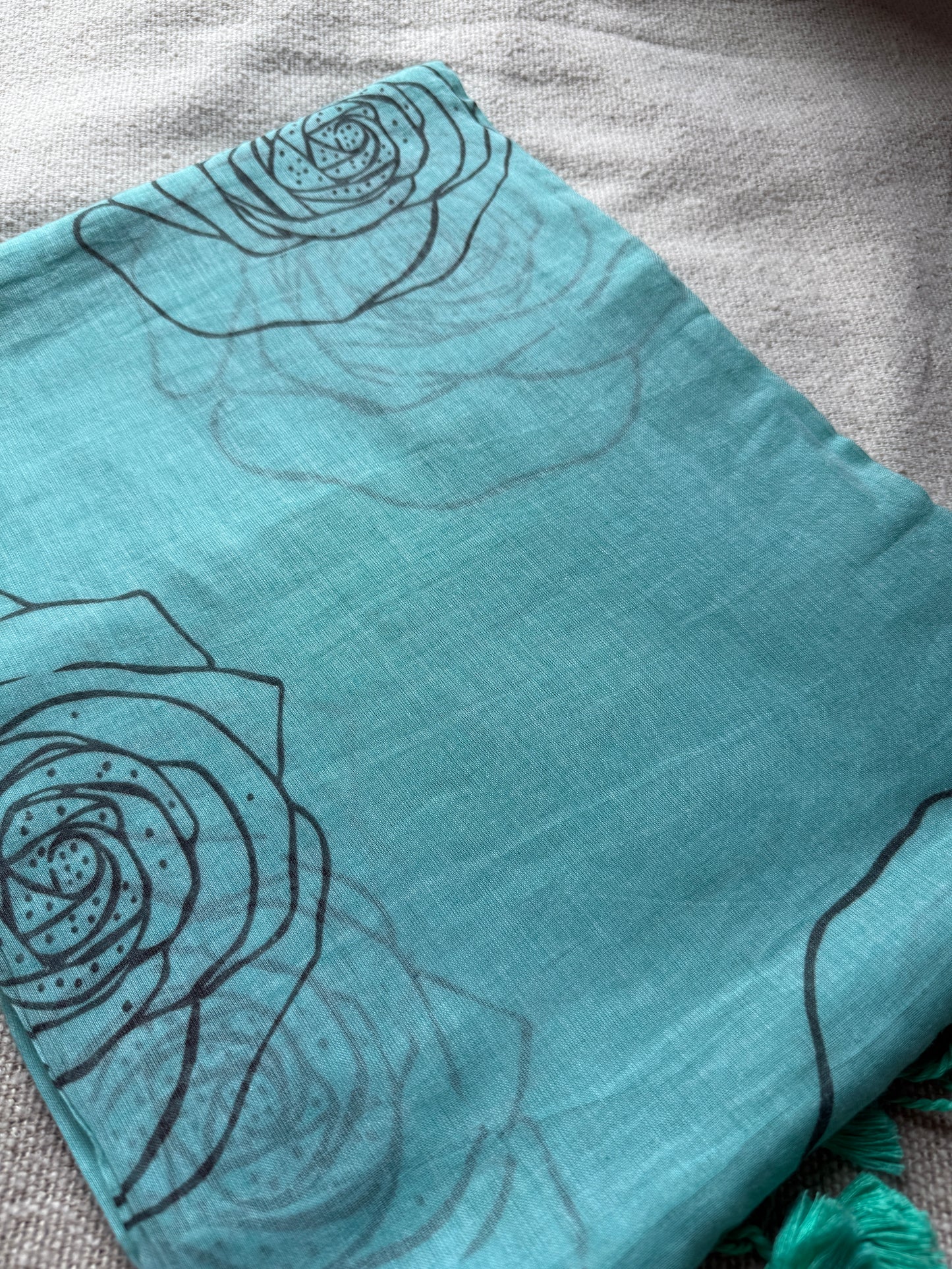 Rose Printed Sea-Green Mul Cotton Saree