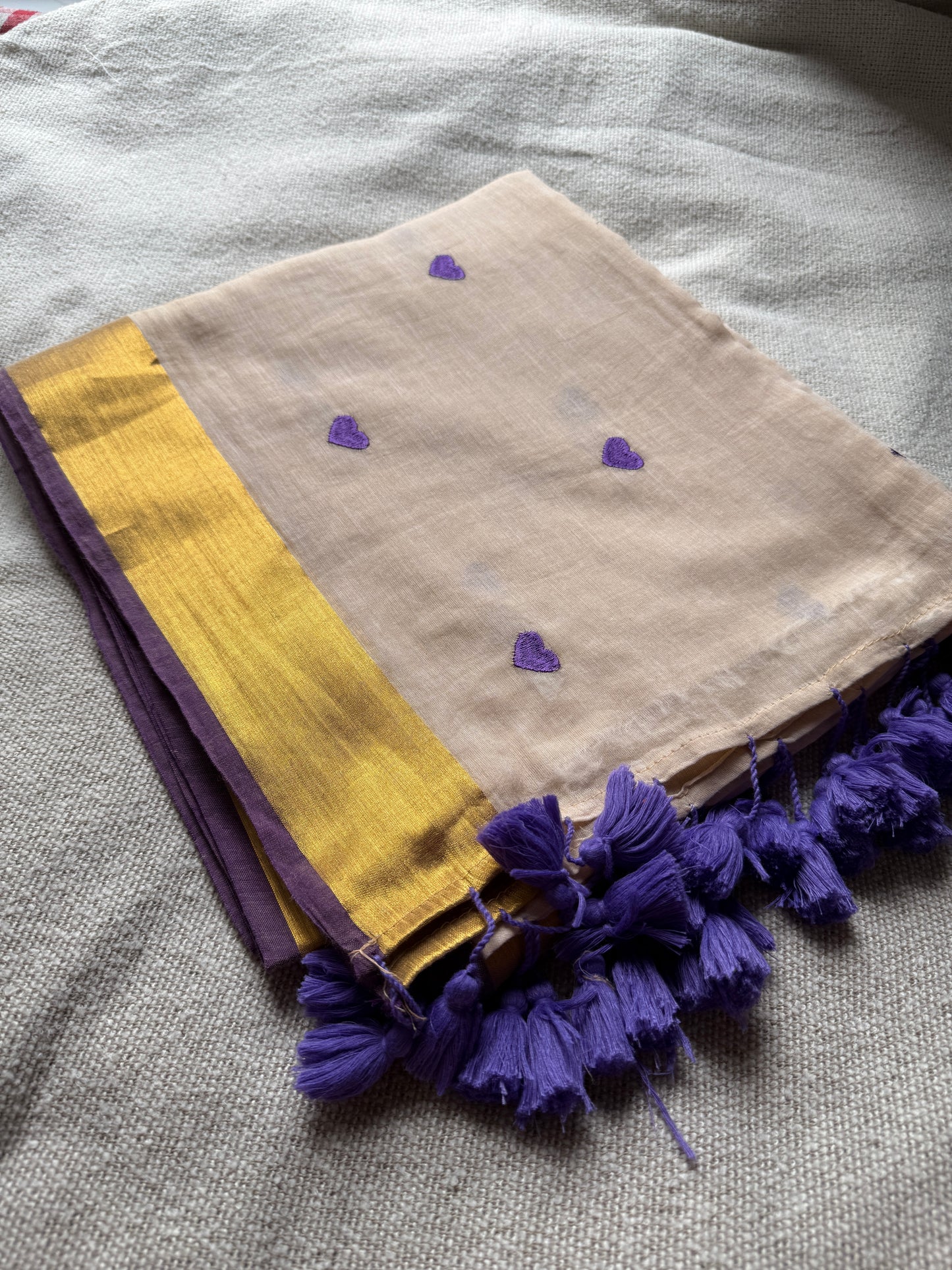 Purple Heart Embroidered Beige Zari Border Mul Cotton Saree