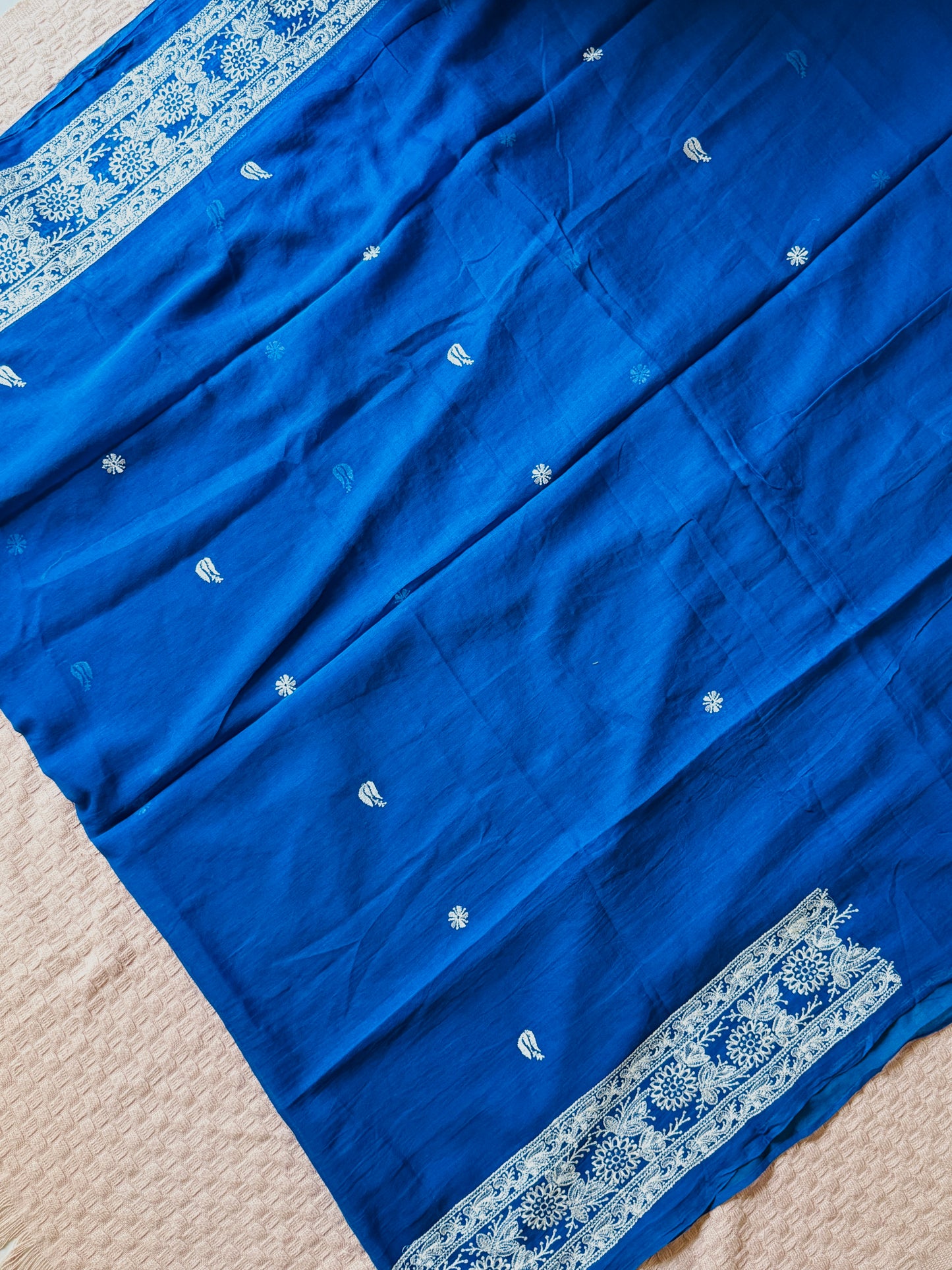 Nazaakat (Nakshi) 🌸 Blue