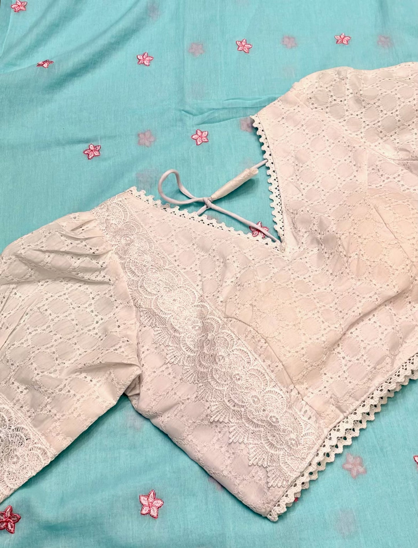 Hakoba White Blouse