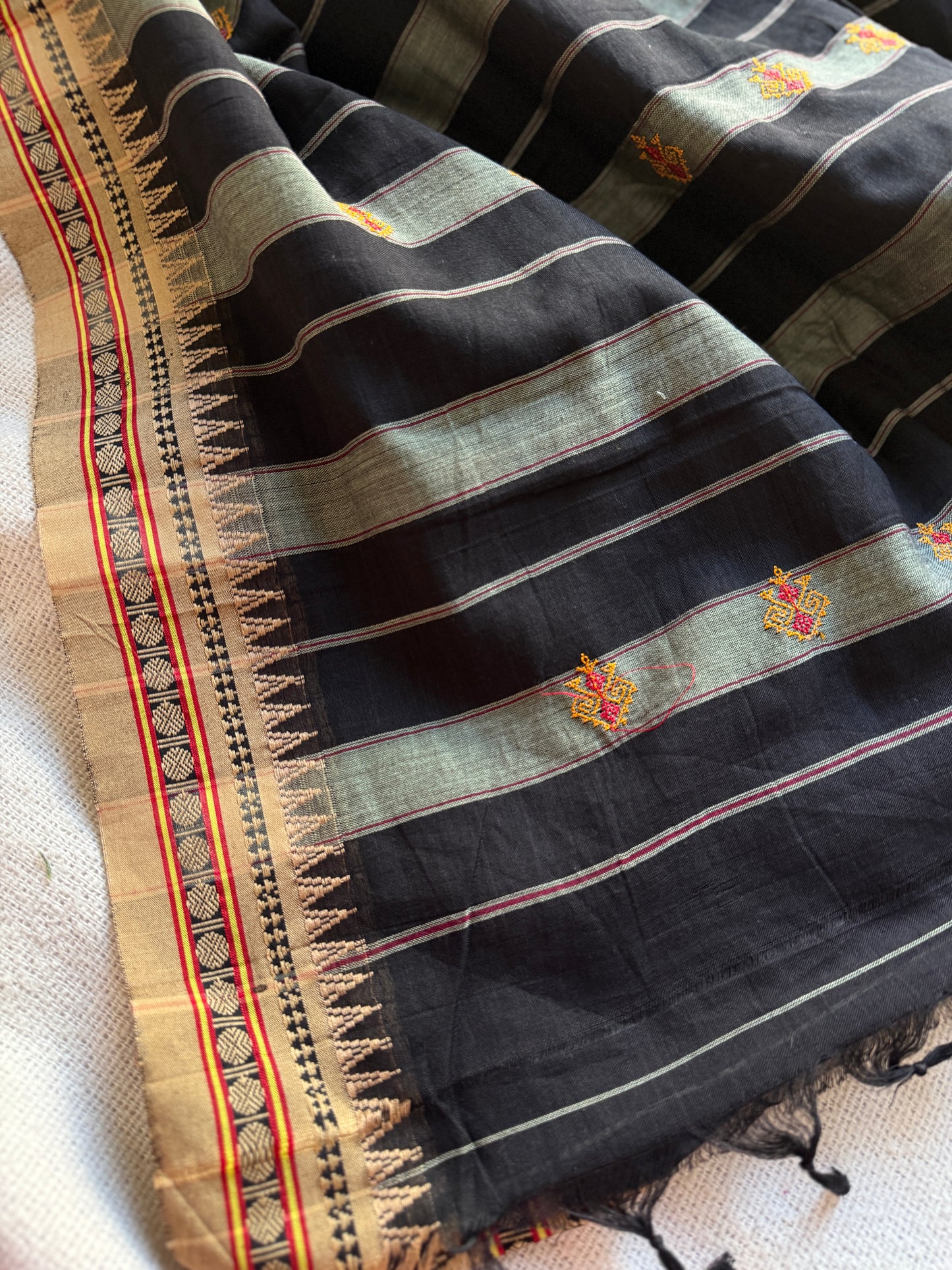 Temple Border Sadafuli Black Saree