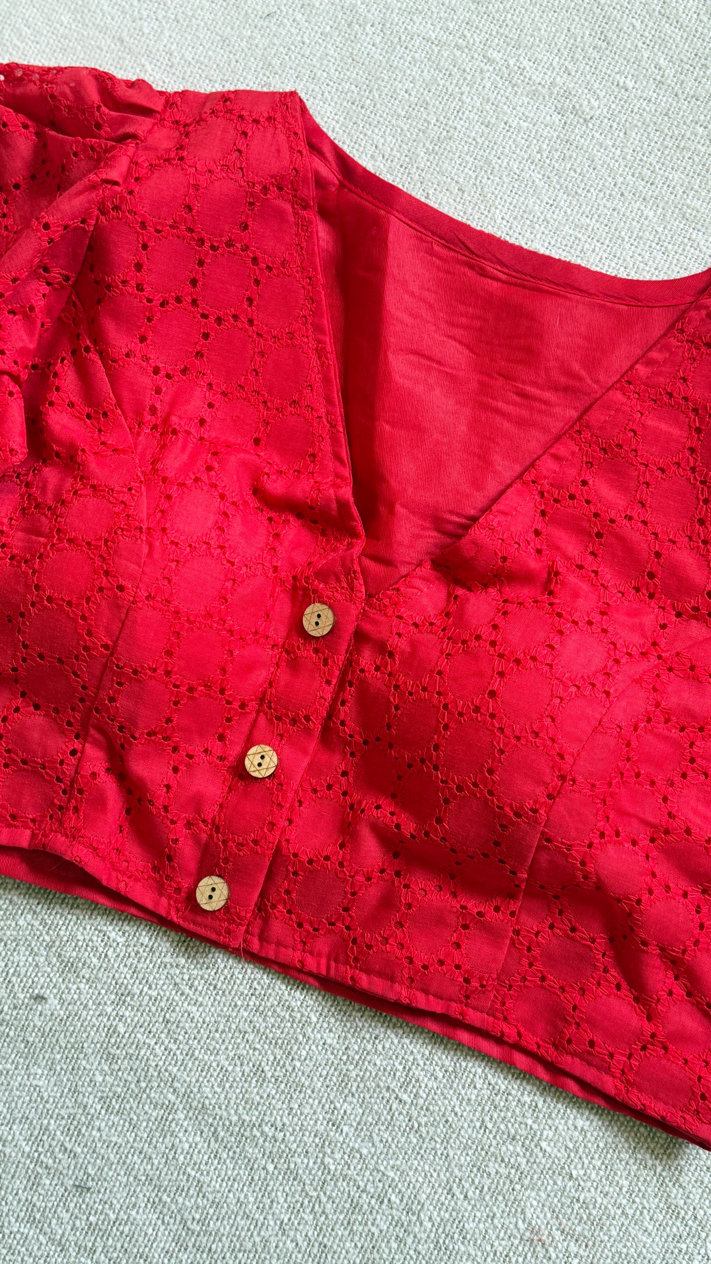 Hakoba (Red) Crop Top /Blouse 🌸