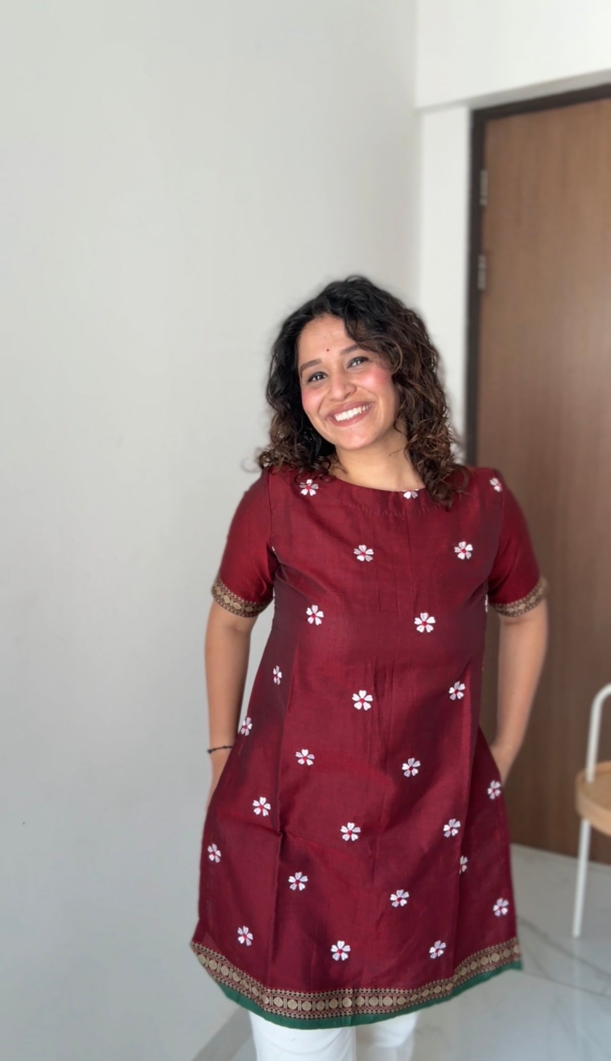 Maroon Sadafuli Kurti