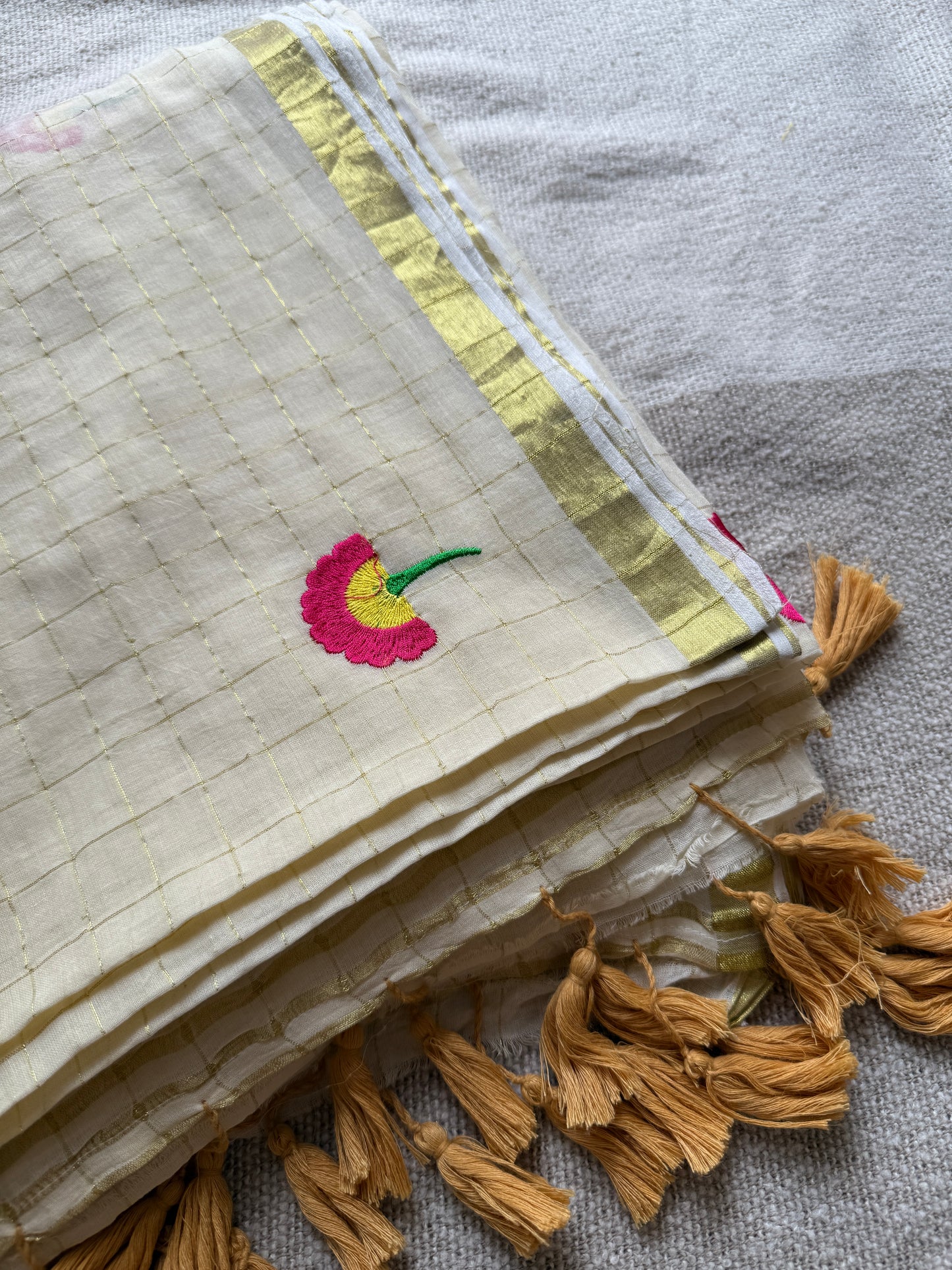 Flower Embroidered Golden Checkered Mul Cotton Saree