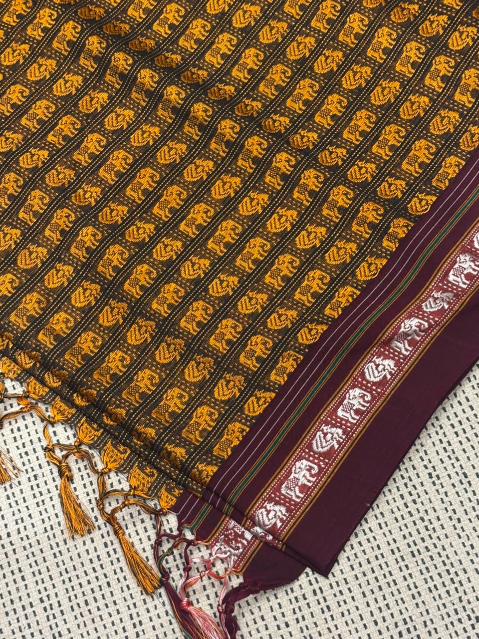 HaatiMor Khunn Saree 🌸