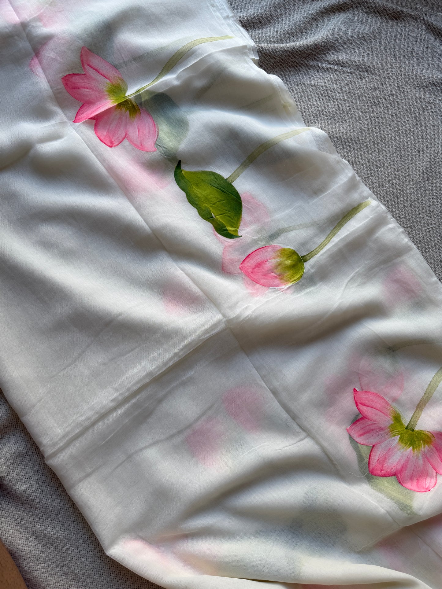 Lotus Handpainted White Mul Cotton Saree