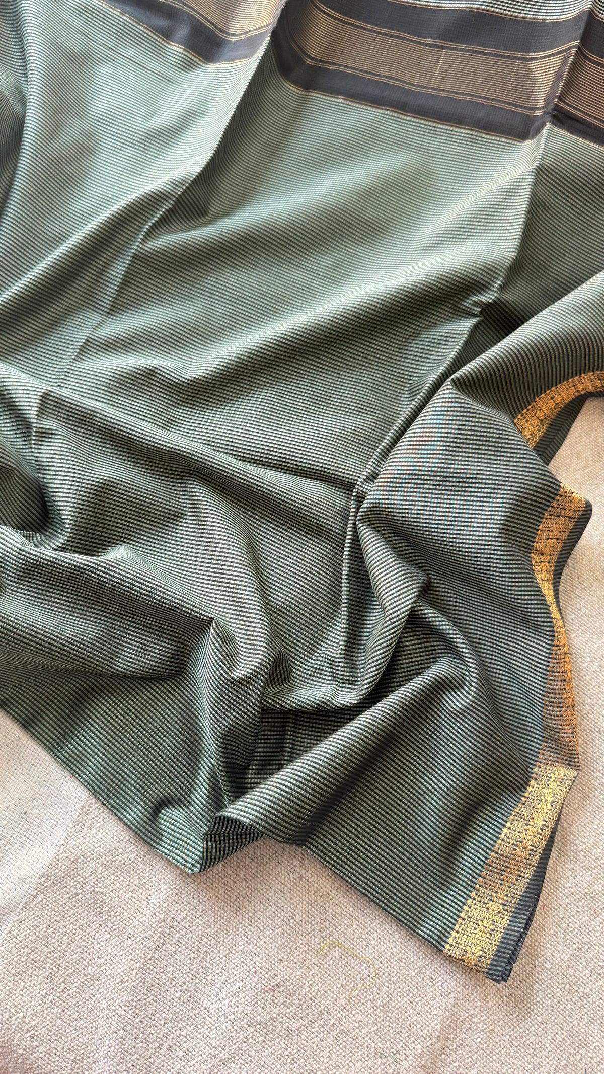 Garbh-Reshmi Maheshwari Saree