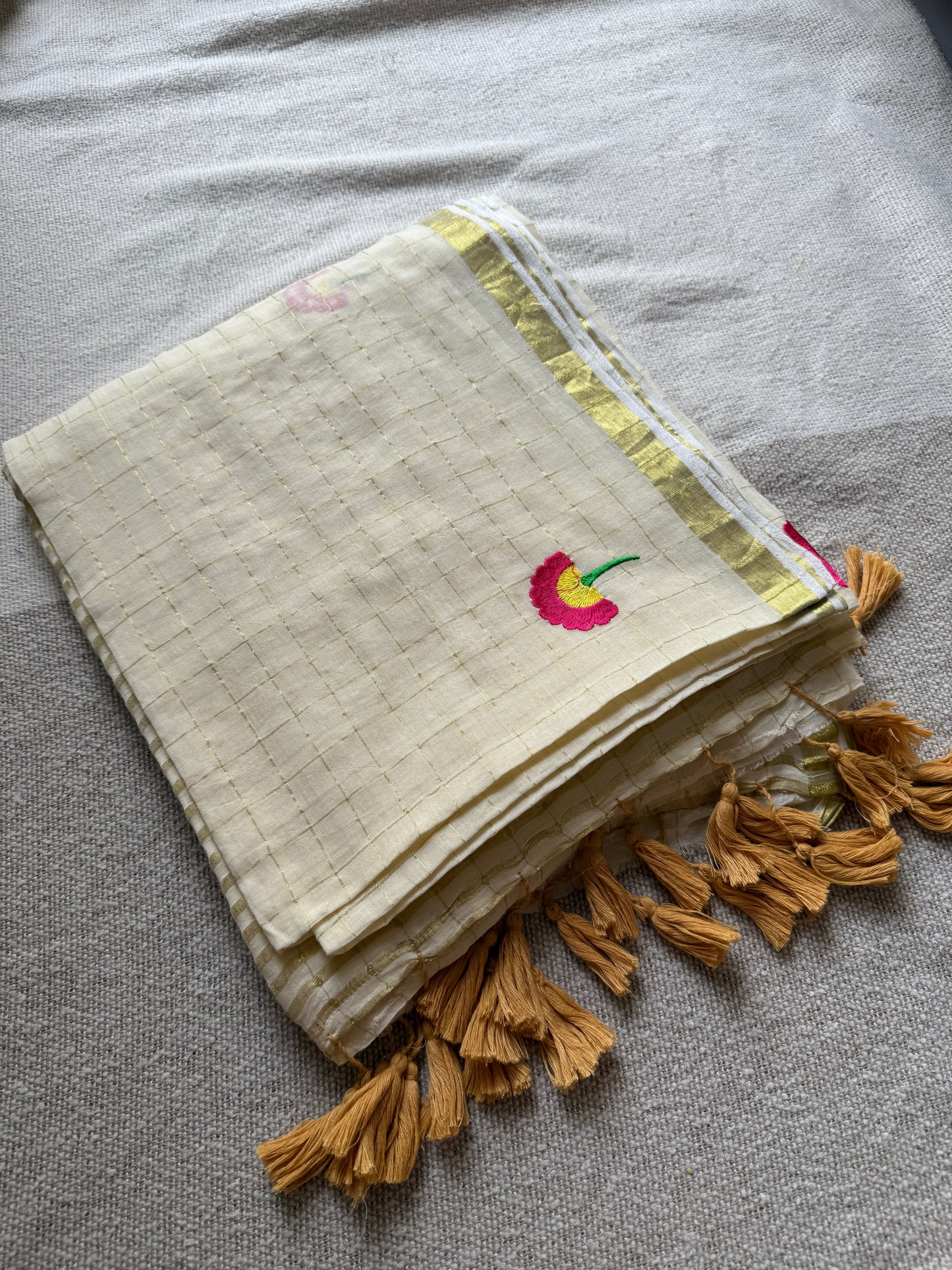 Flower Embroidered Golden Checkered Mul Cotton Saree