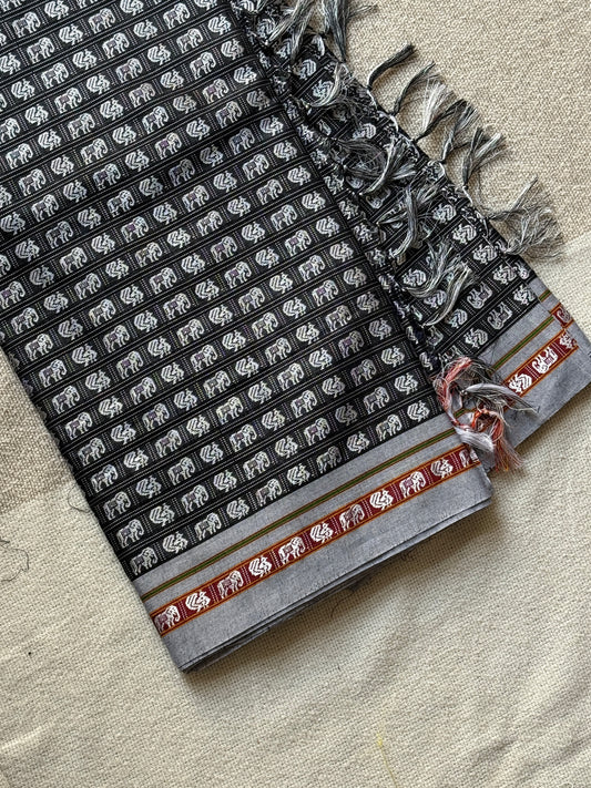 Hati Mor Khunn Saree