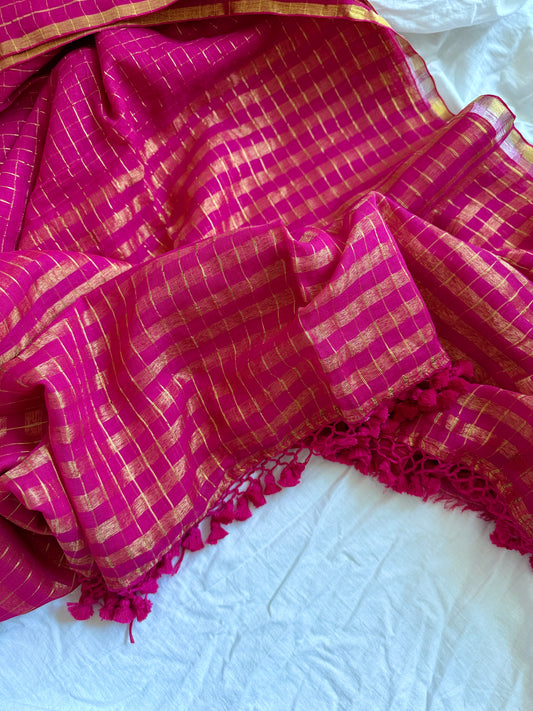 Rani Pink Zari Checkered Saree