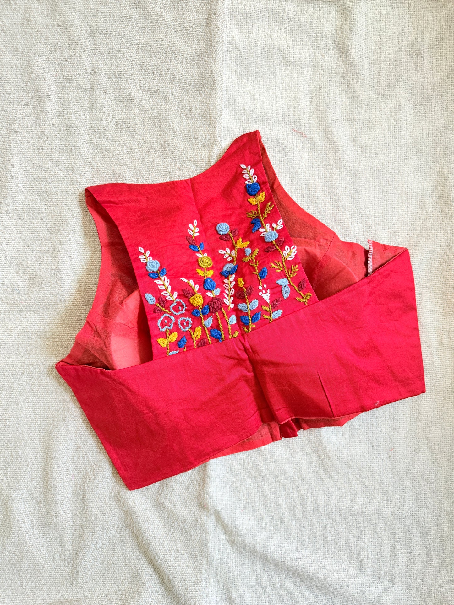 Halterneck Blouse (Red)