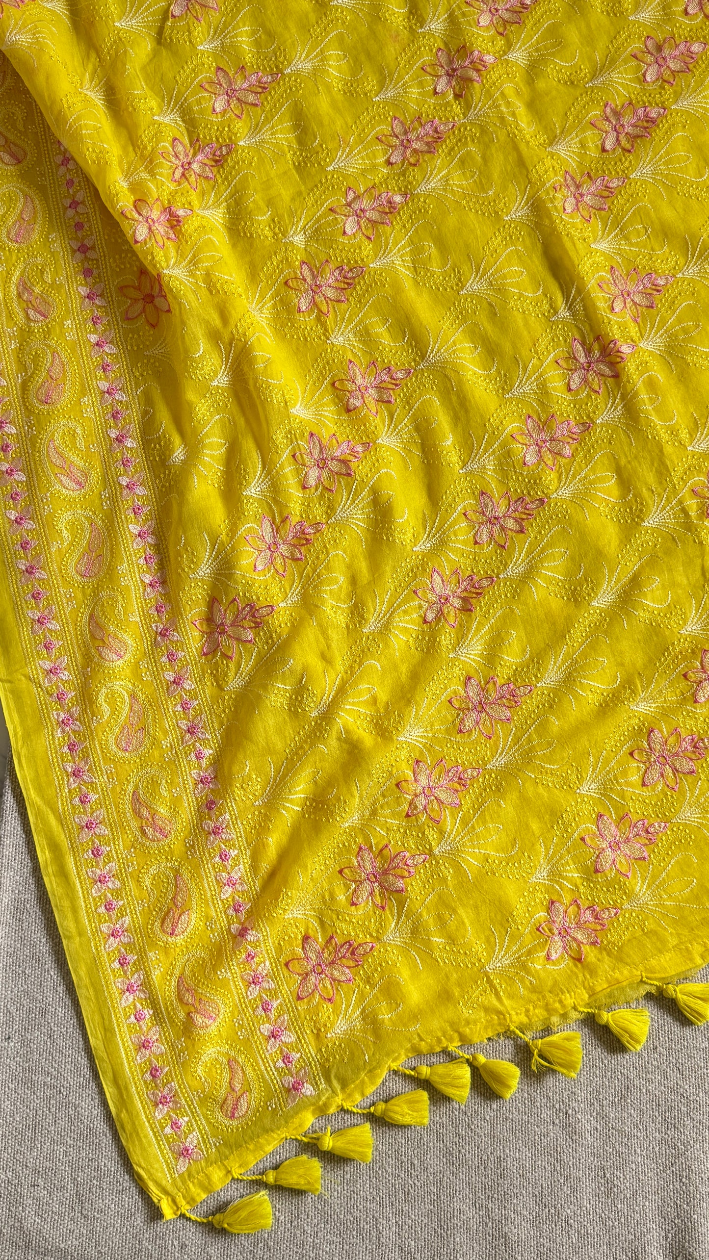 Nakshi (Nazaakat) 🌸 Yellow