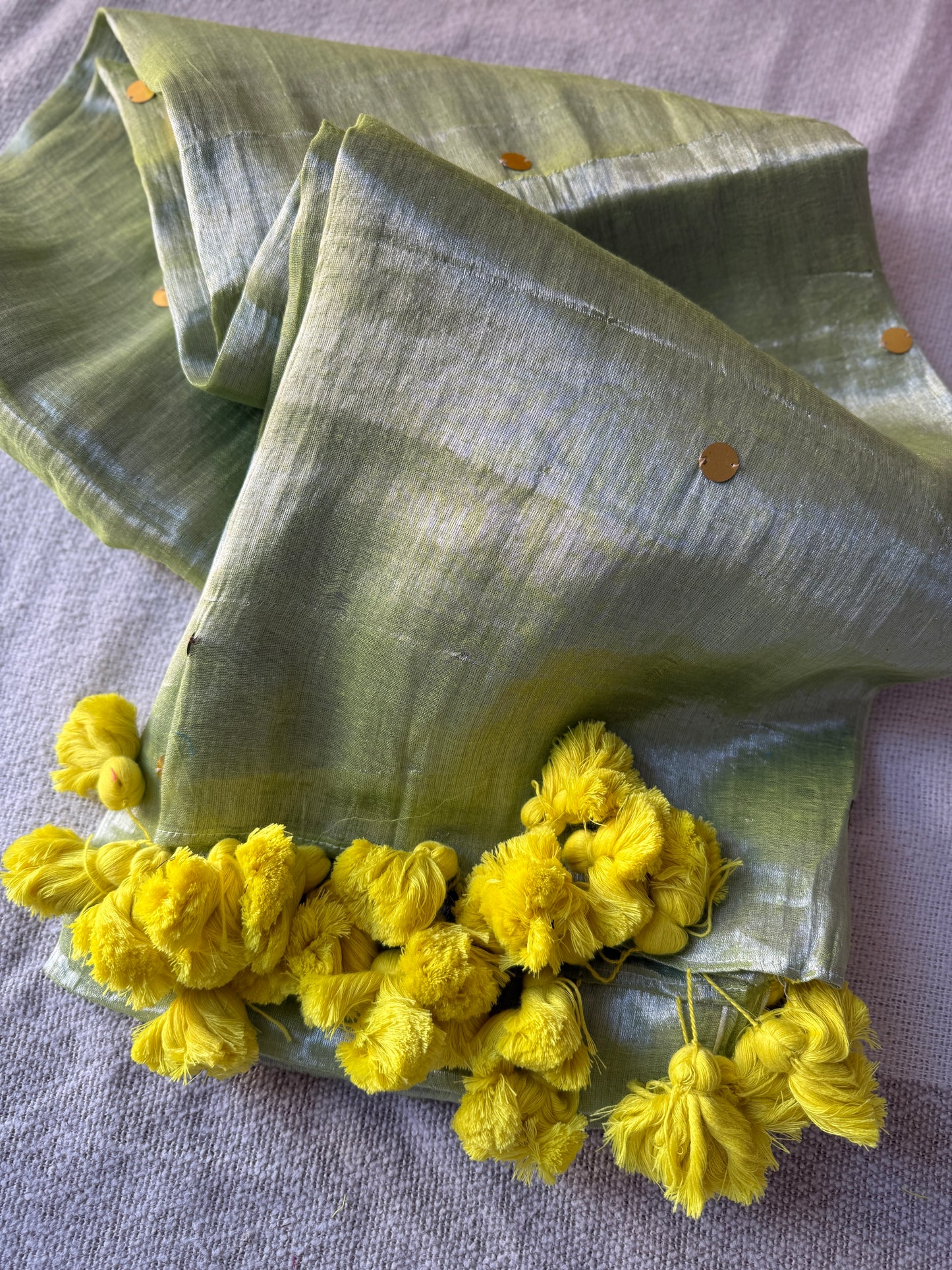 Raga Tissue Big Tussle with Sequins