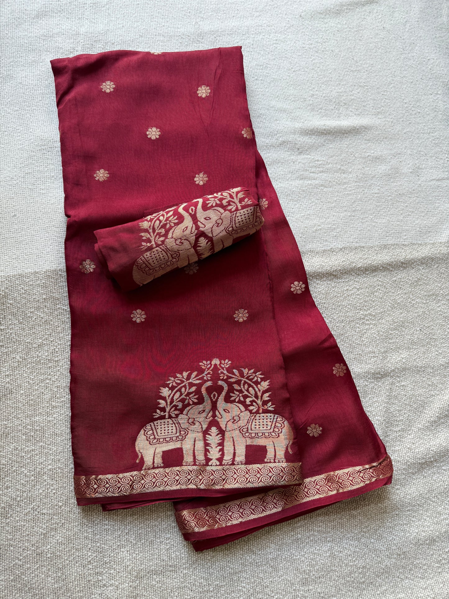 Maroon Crepe Silk Hati Border Saree
