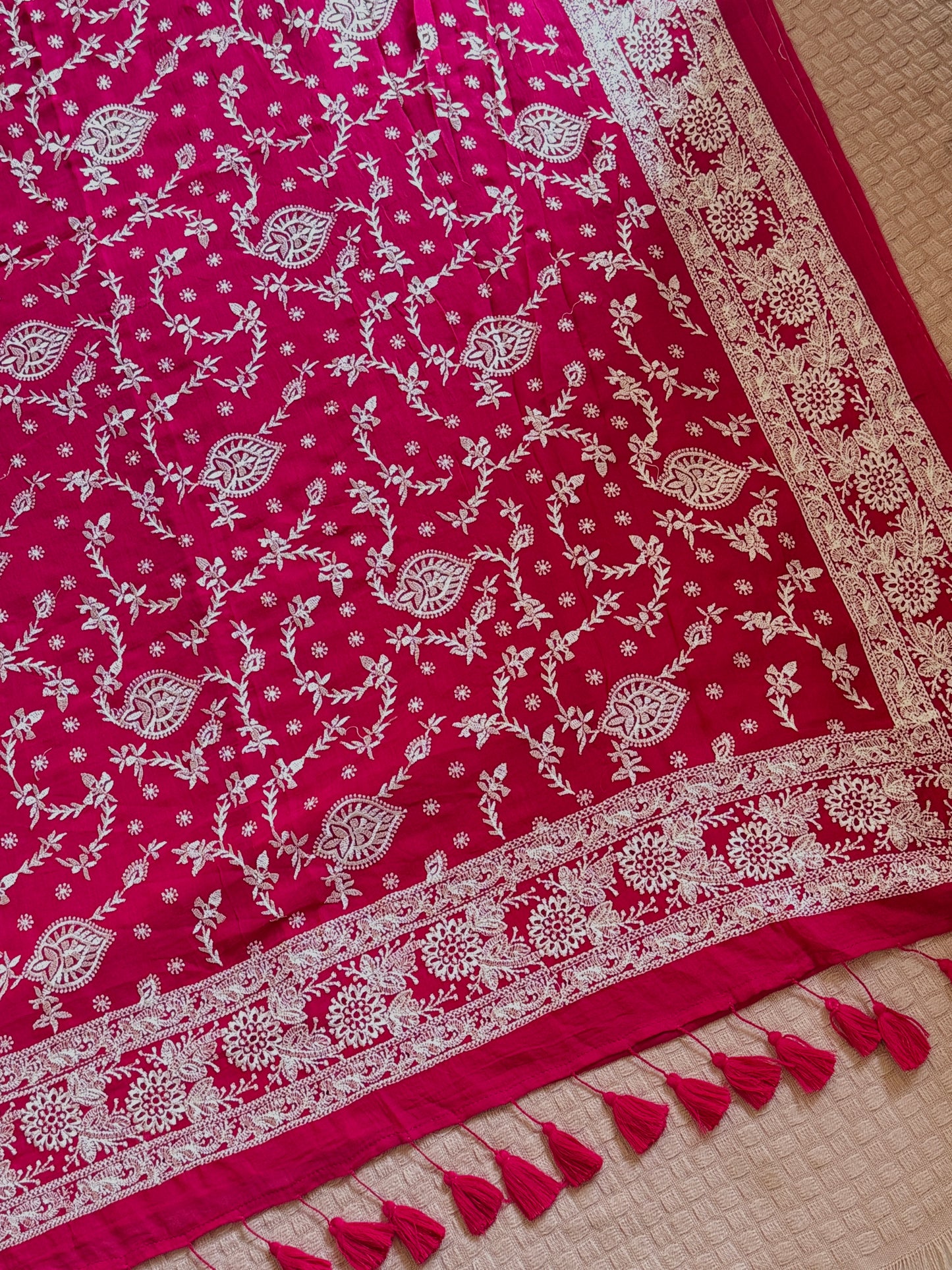 Nazaakat (Nakshi) 🌸 Rani Pink