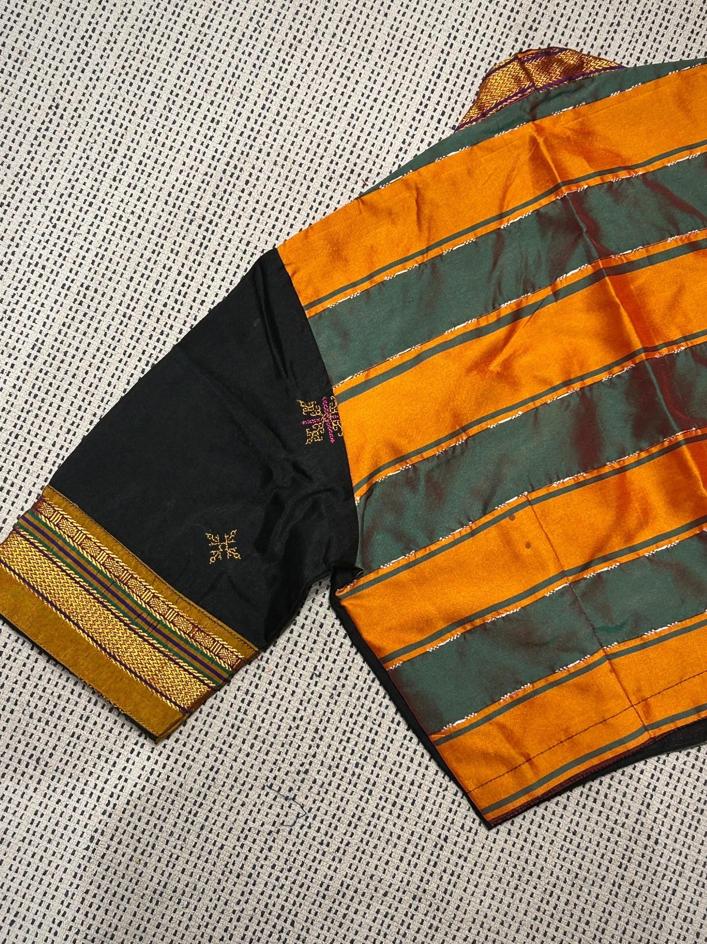 Top pallu blouse
