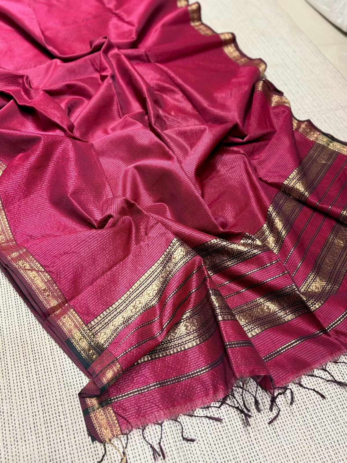 Garbh Reshmi Maheshwari