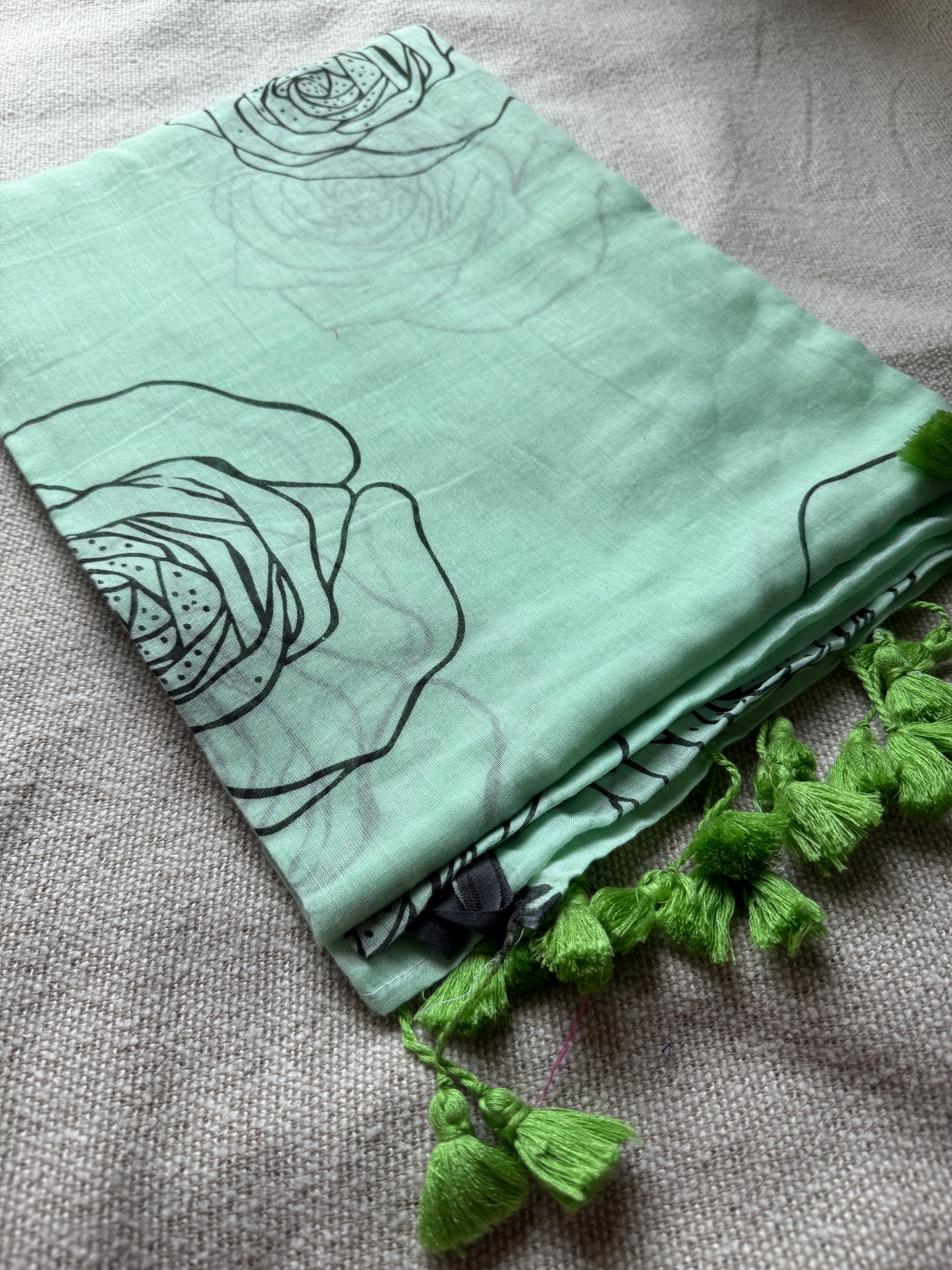 Rose Printed Mint Green Mul Cotton Saree