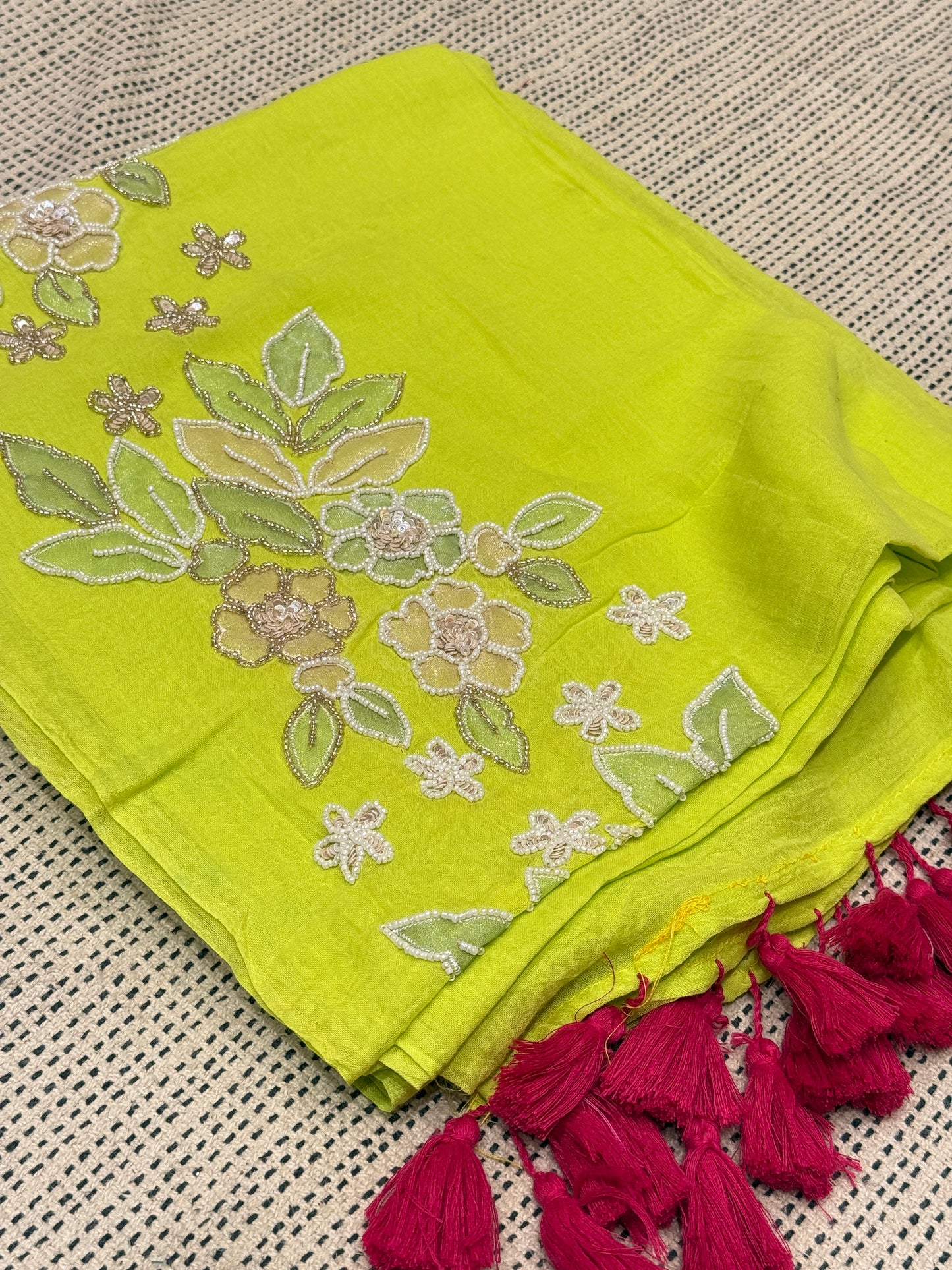 Liana (Neon Green) 🌸