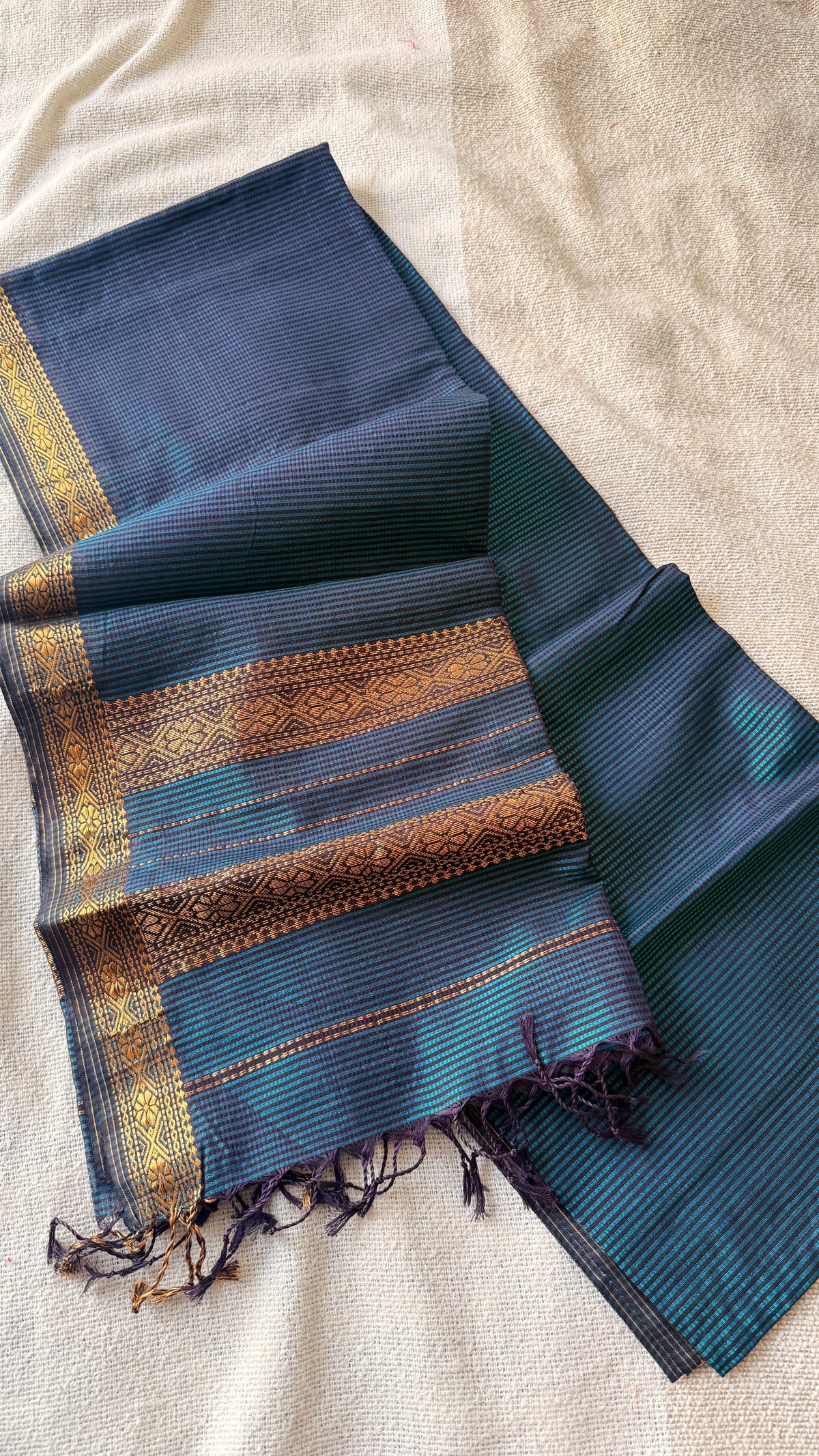 Garbh-Reshmi Maheshwari (Peacock Green)
