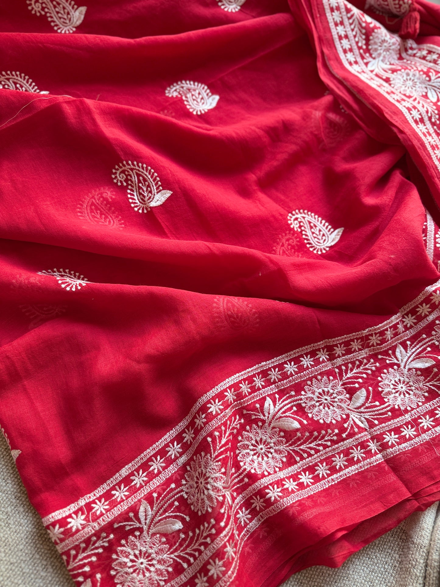 Nazaakat (Red) 🌸