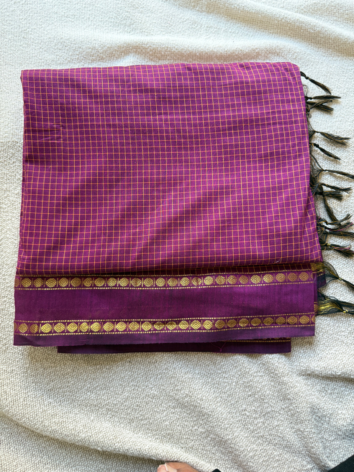 Maroon Gadwal Vitange saree