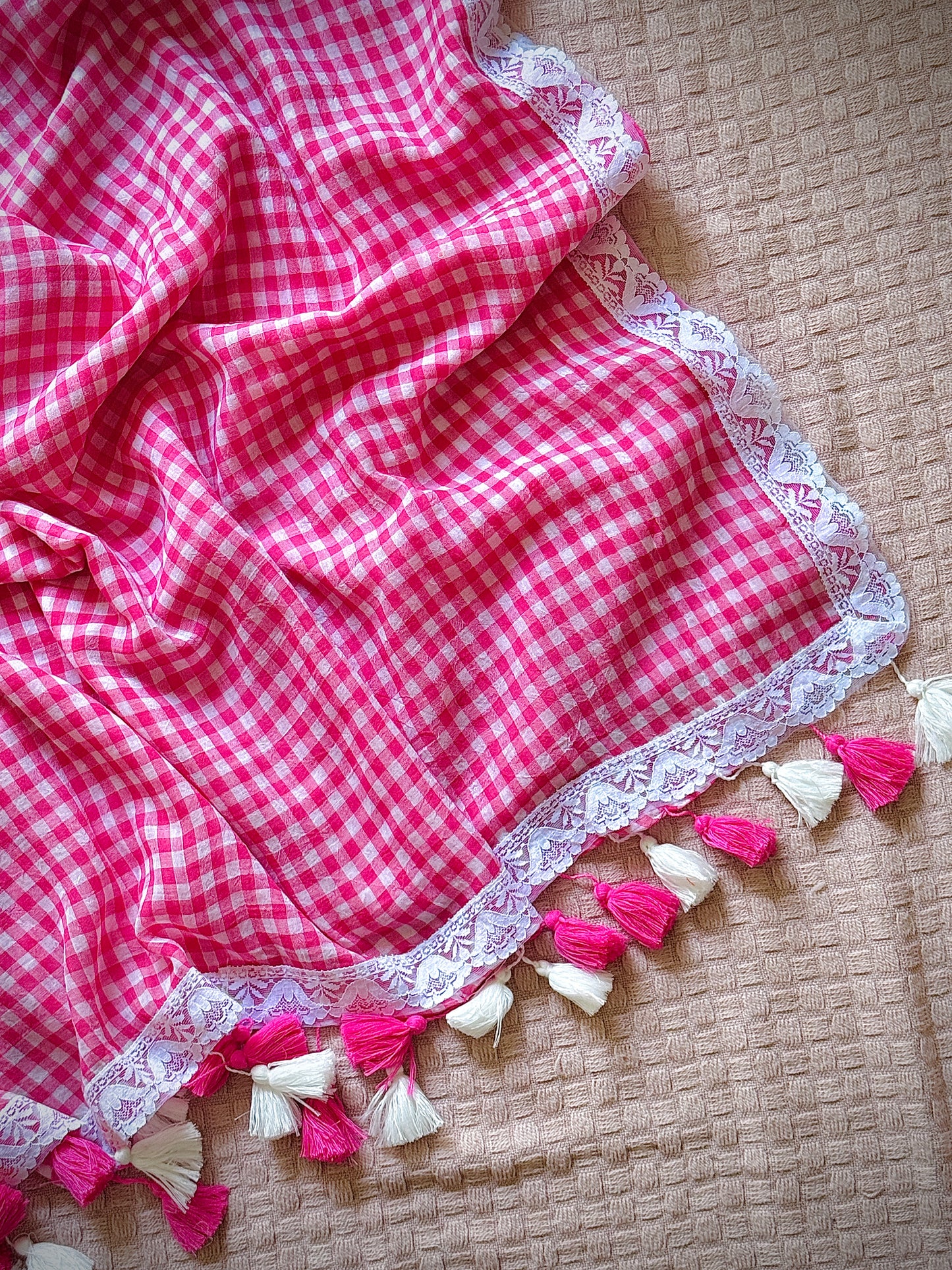 Bloom (Soft Lace Edge Saree) 🌸