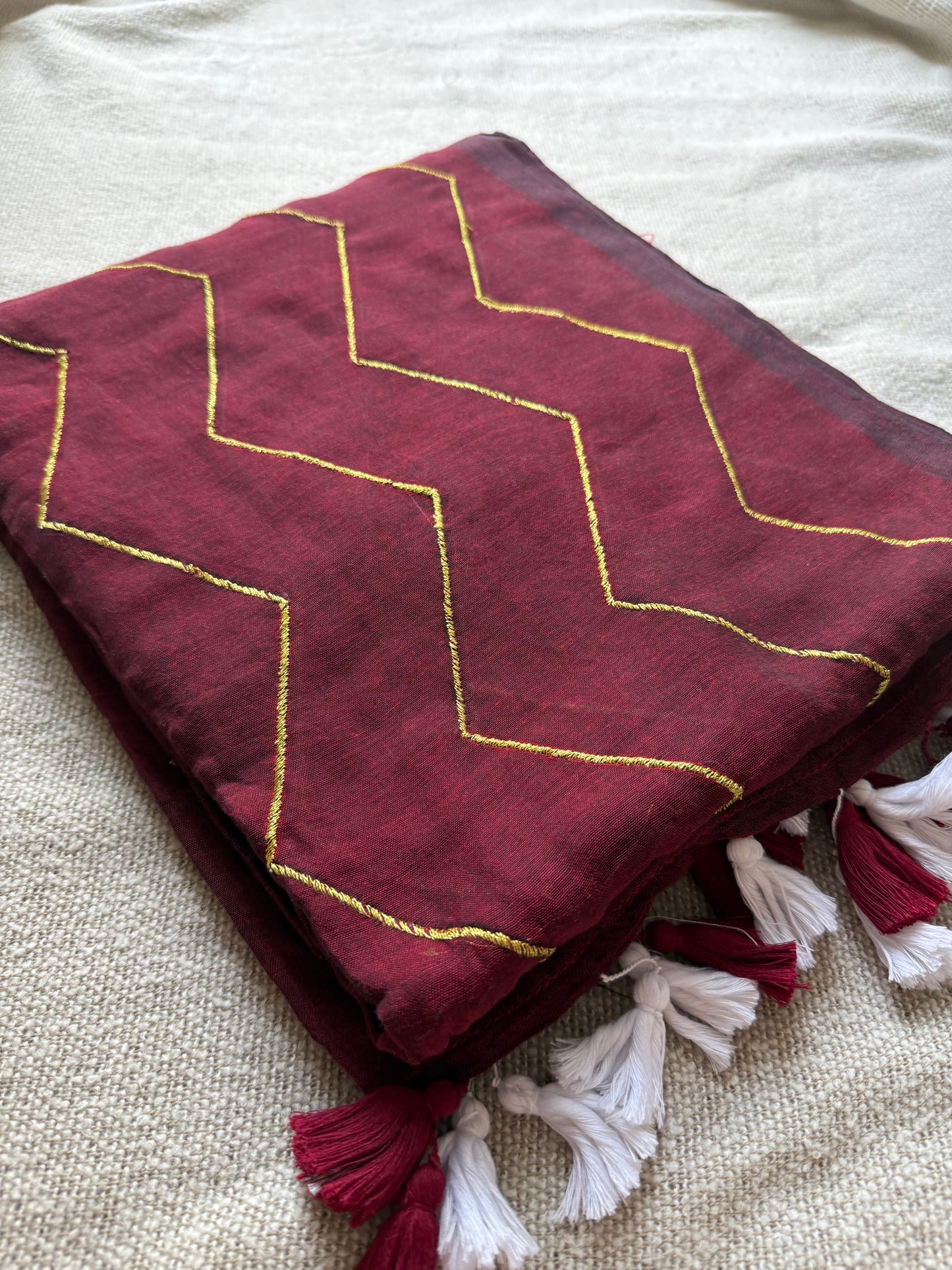 Maroon ZigZag Zari Work Mul Cotton Saree