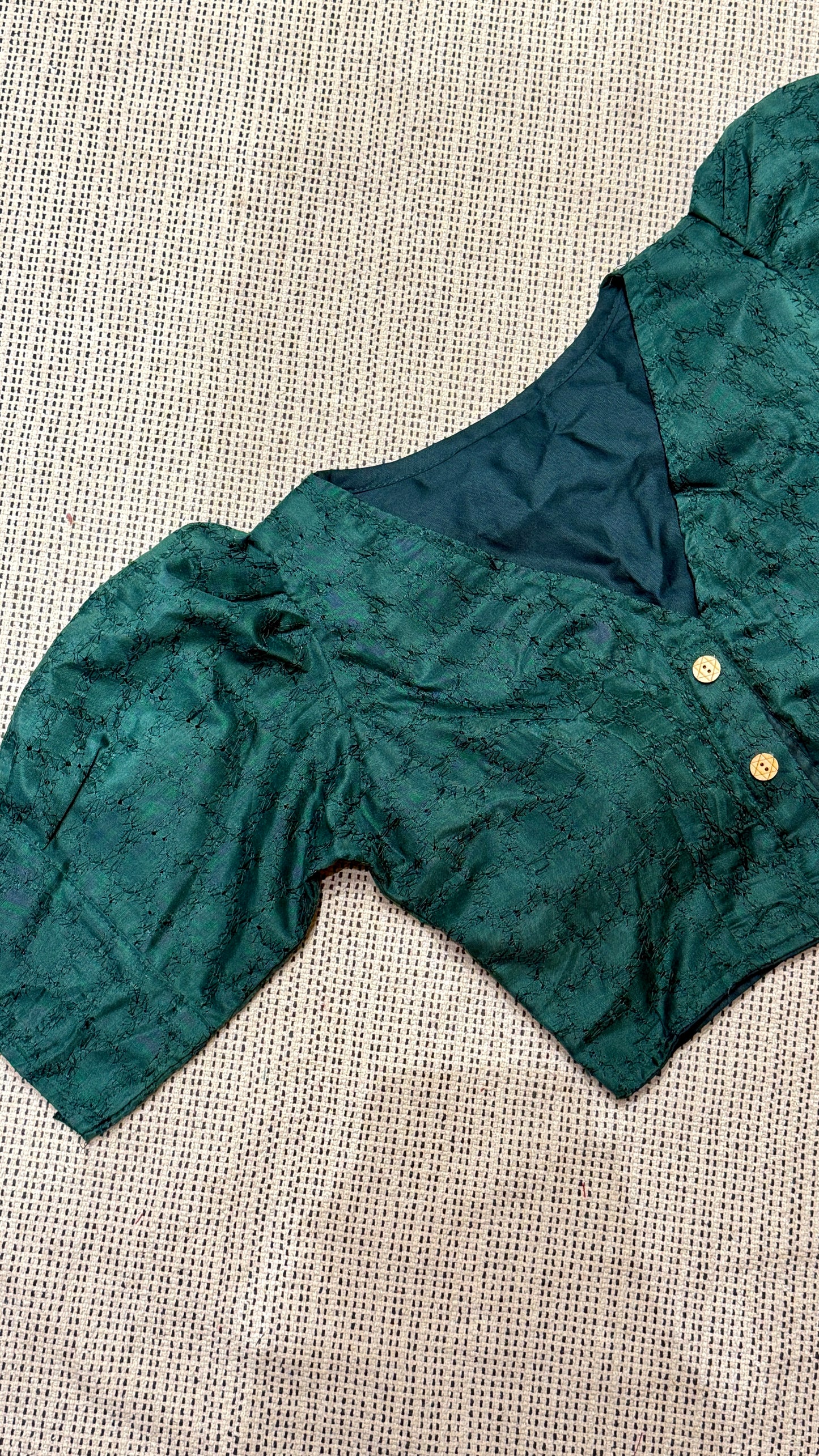 Hakoba (Bottle Green) Crop Top /Blouse 🌸