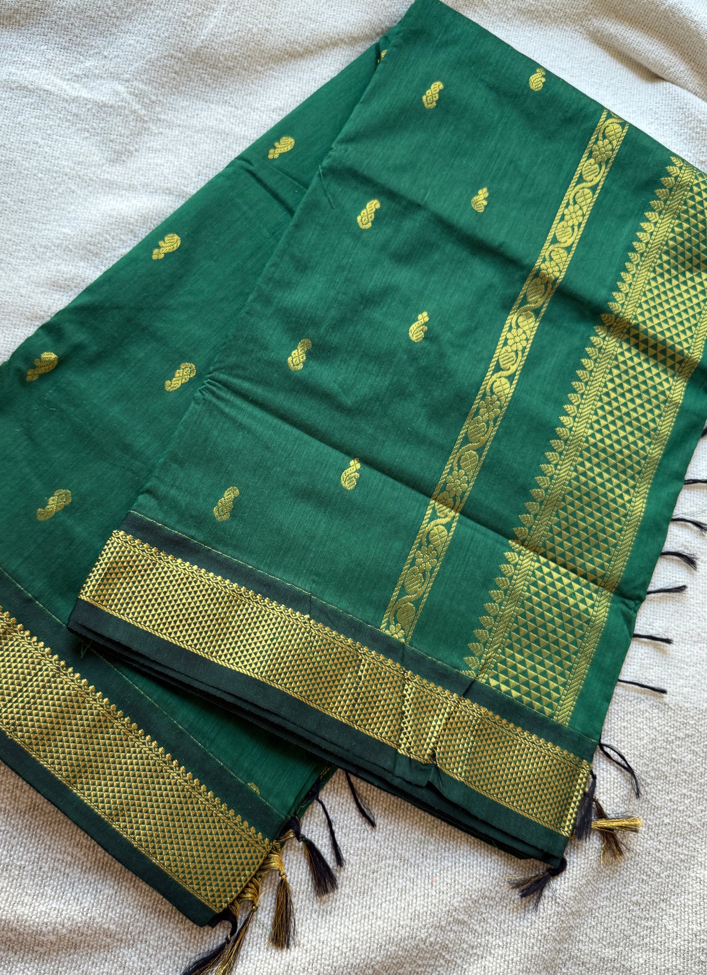 Green Gadwal Saree