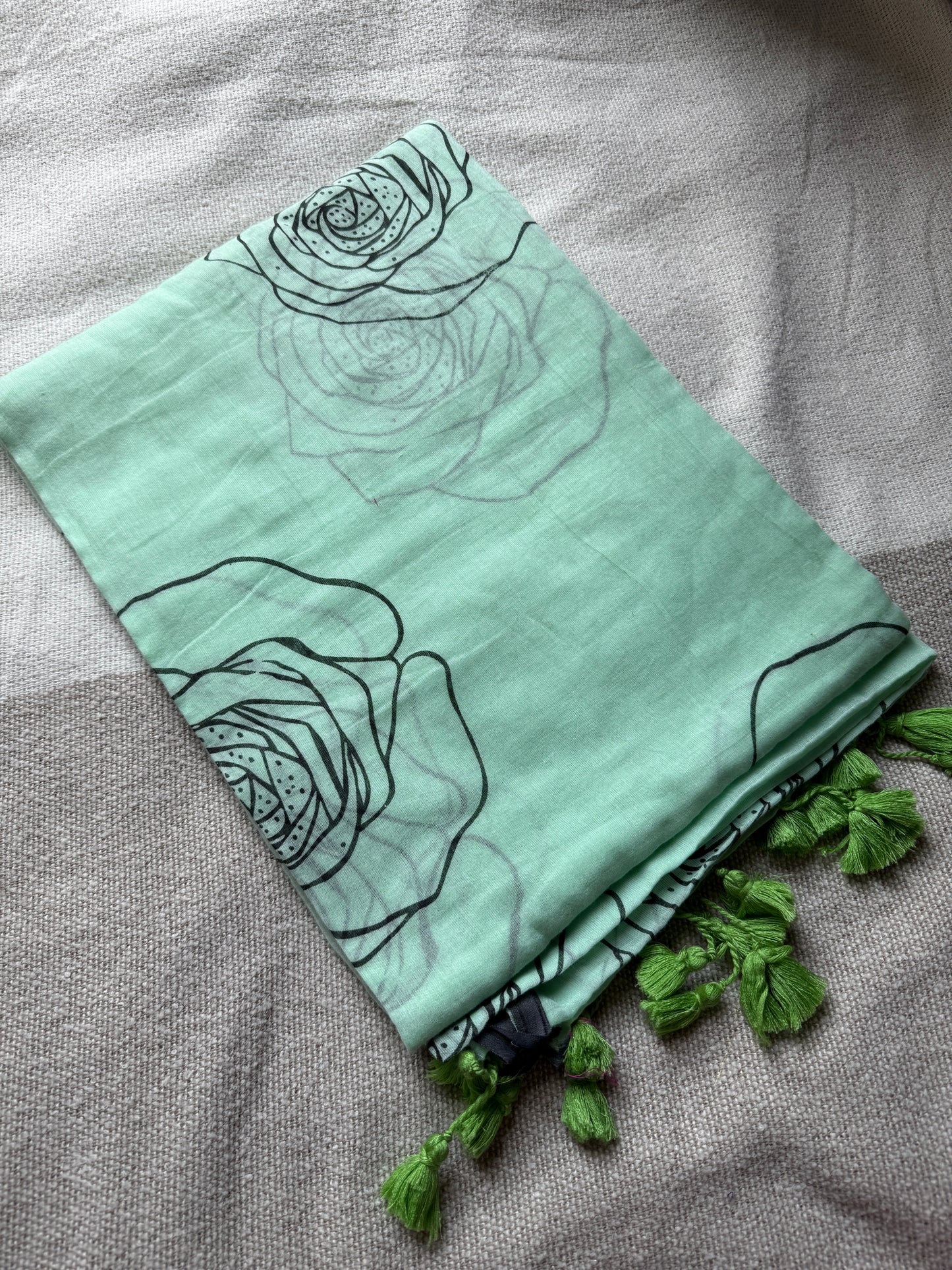 Rose Printed Mint Green Mul Cotton Saree