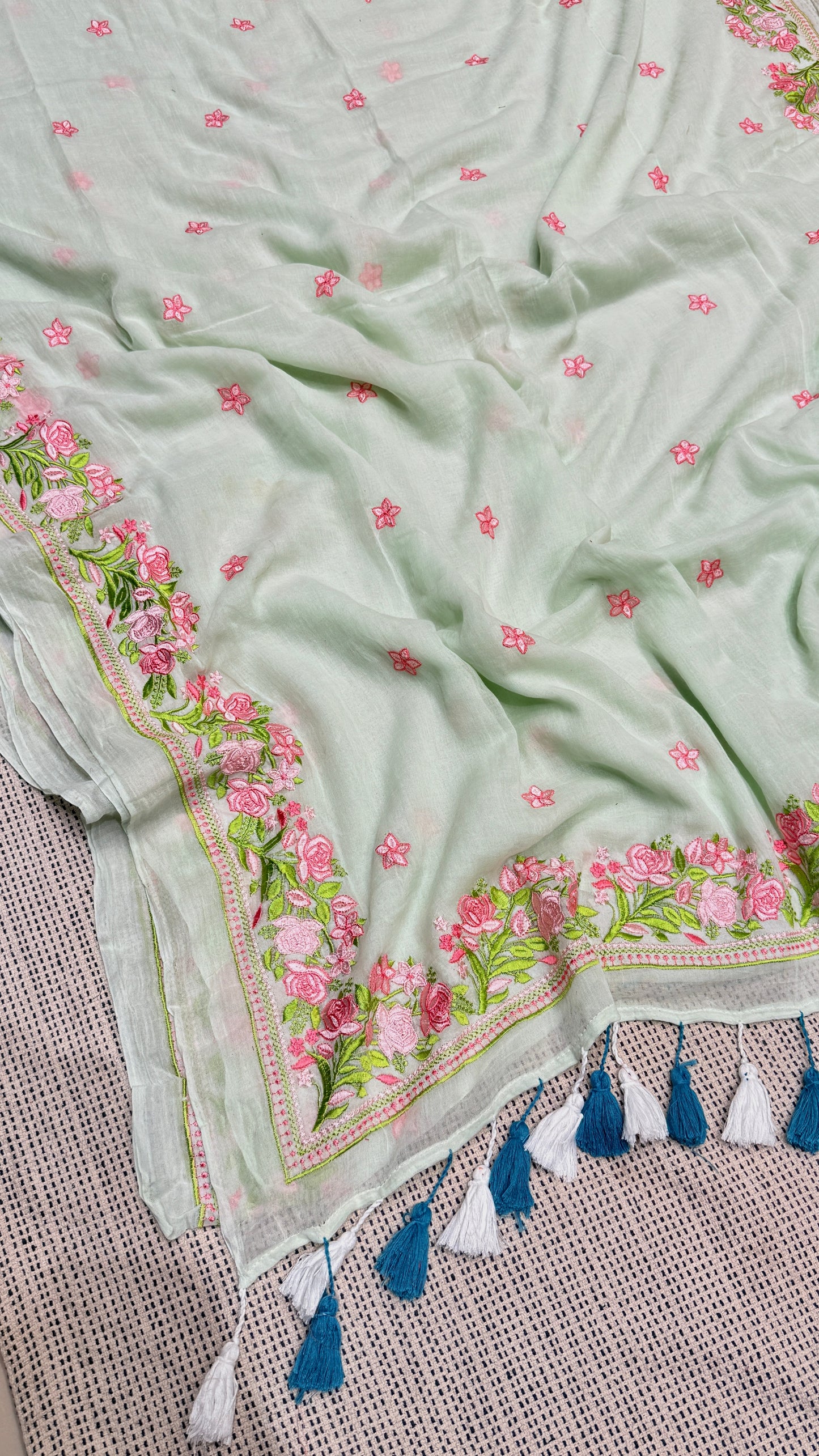 Gulab (Mint Green) 🌸