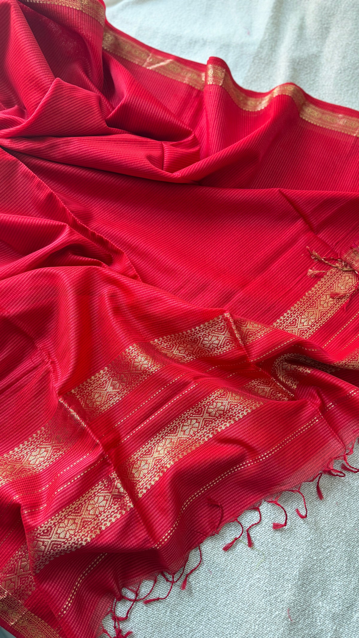 Garbh-Reshmi Maheshwari Red🌸