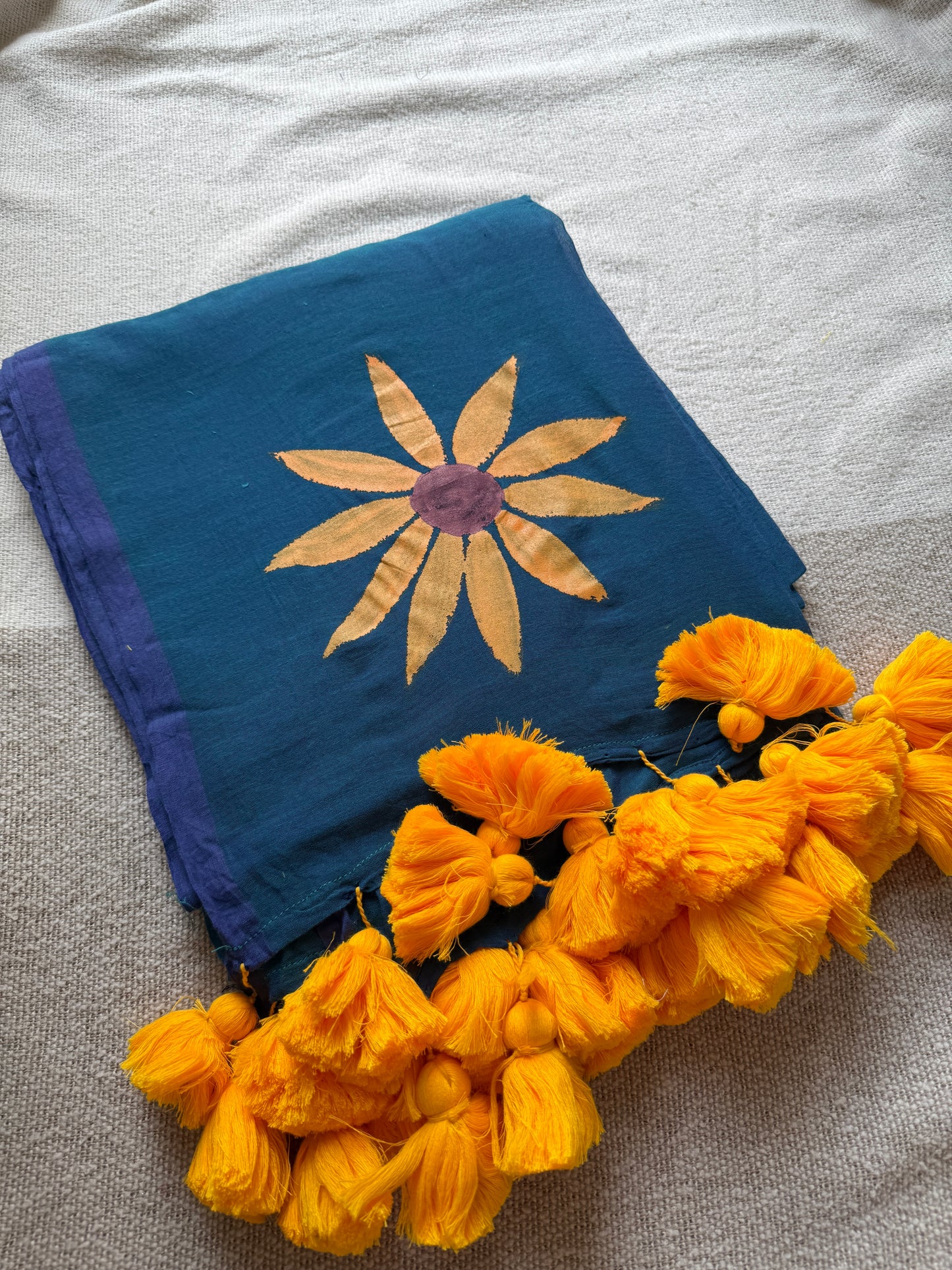 Handpainted Sunflower Blue Dual shade Mul Cotton Saree