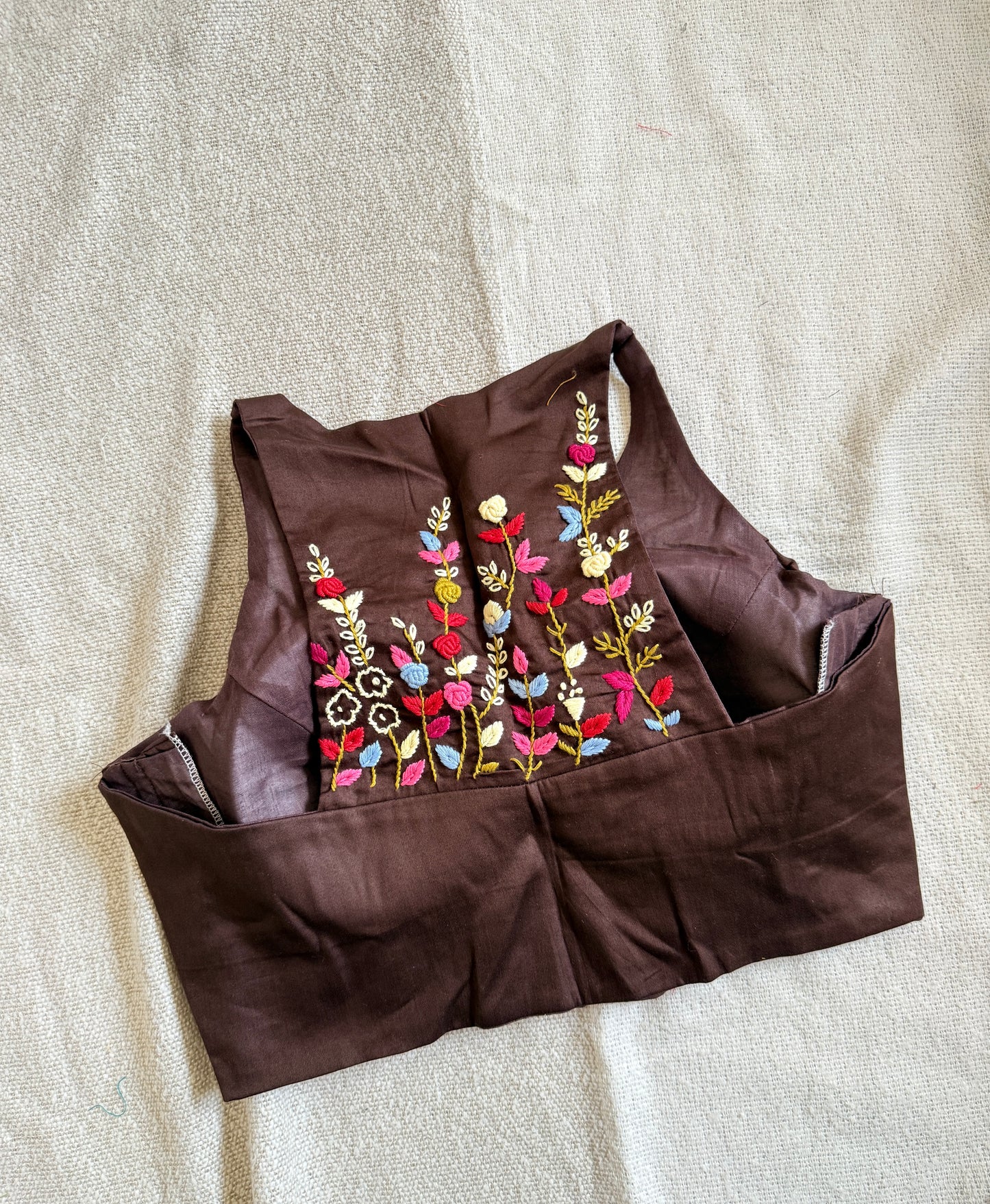 Halterneck Blouse (Coffee brown)