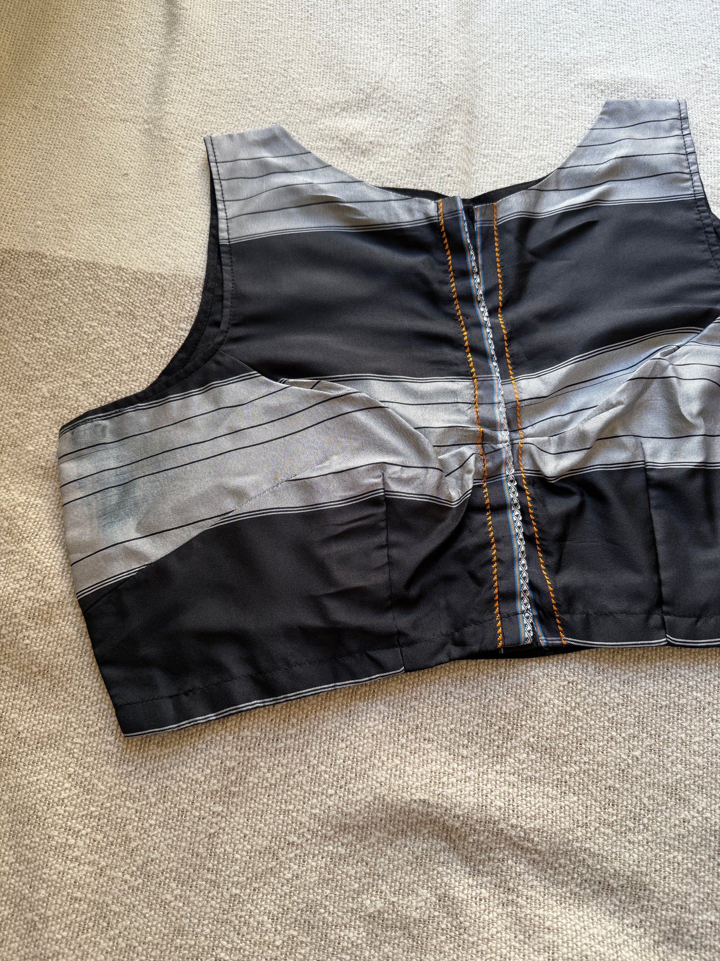 Tope Pallu Black Blouse