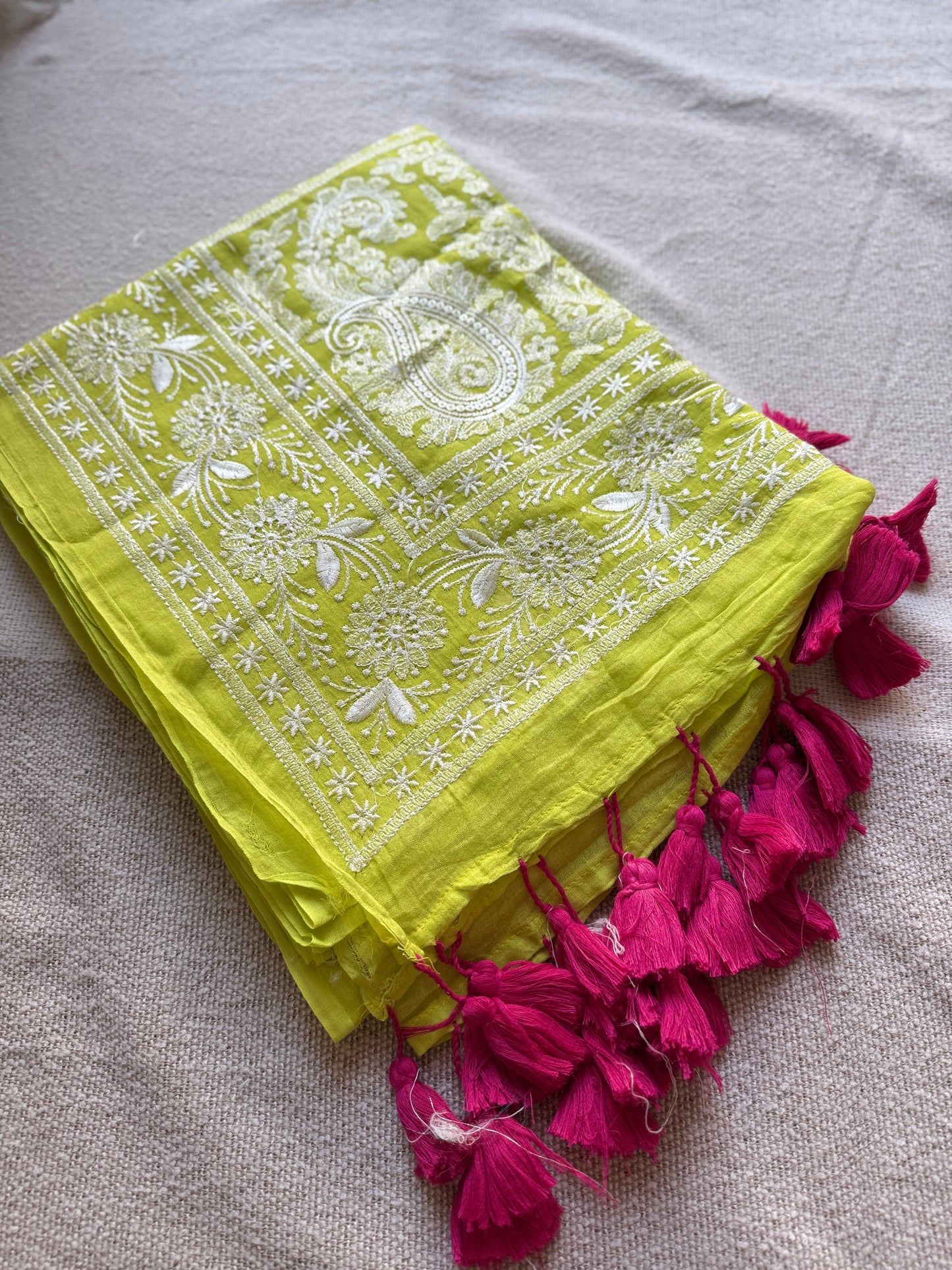 Nazaakat (Neon Green) 🌸