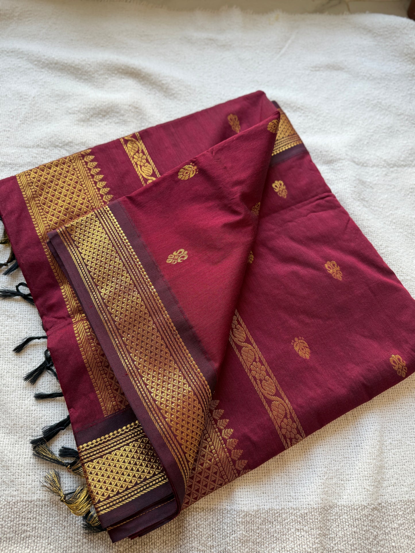 Maroon Gadwal Saree