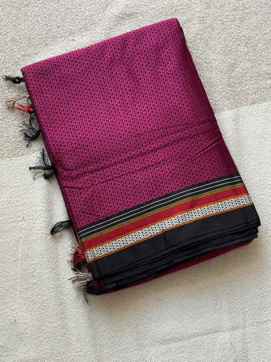 Honey comb Khunn Saree 🌸