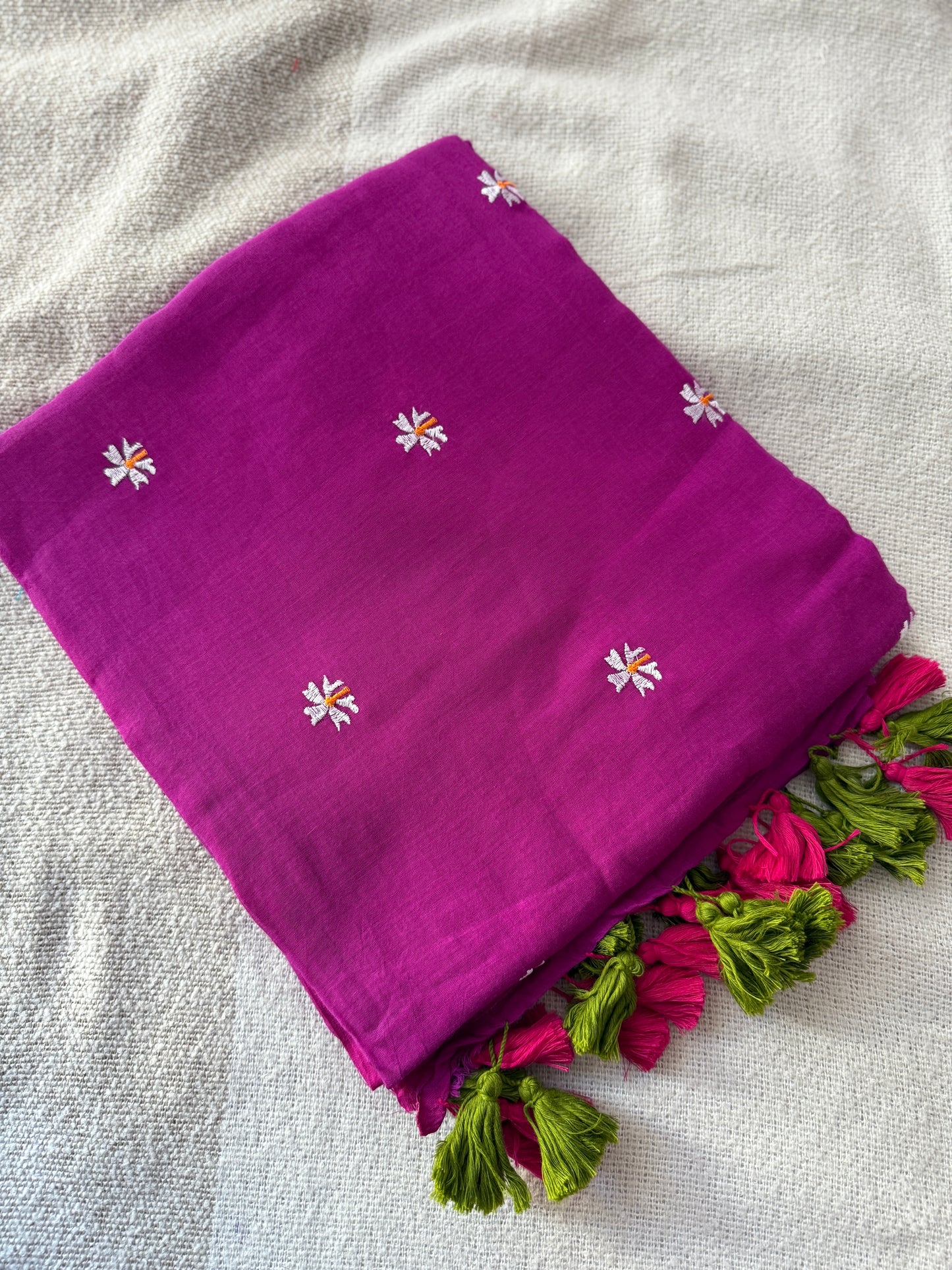 Parijaat Embroidered Magenta Mul Cotton Saree