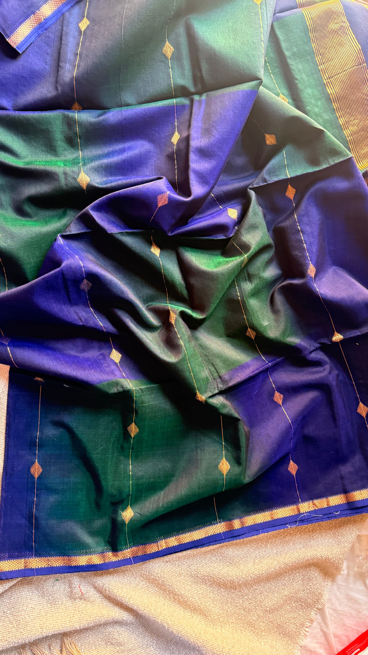 Diamond Butta Gradient Maheshwari 🌸